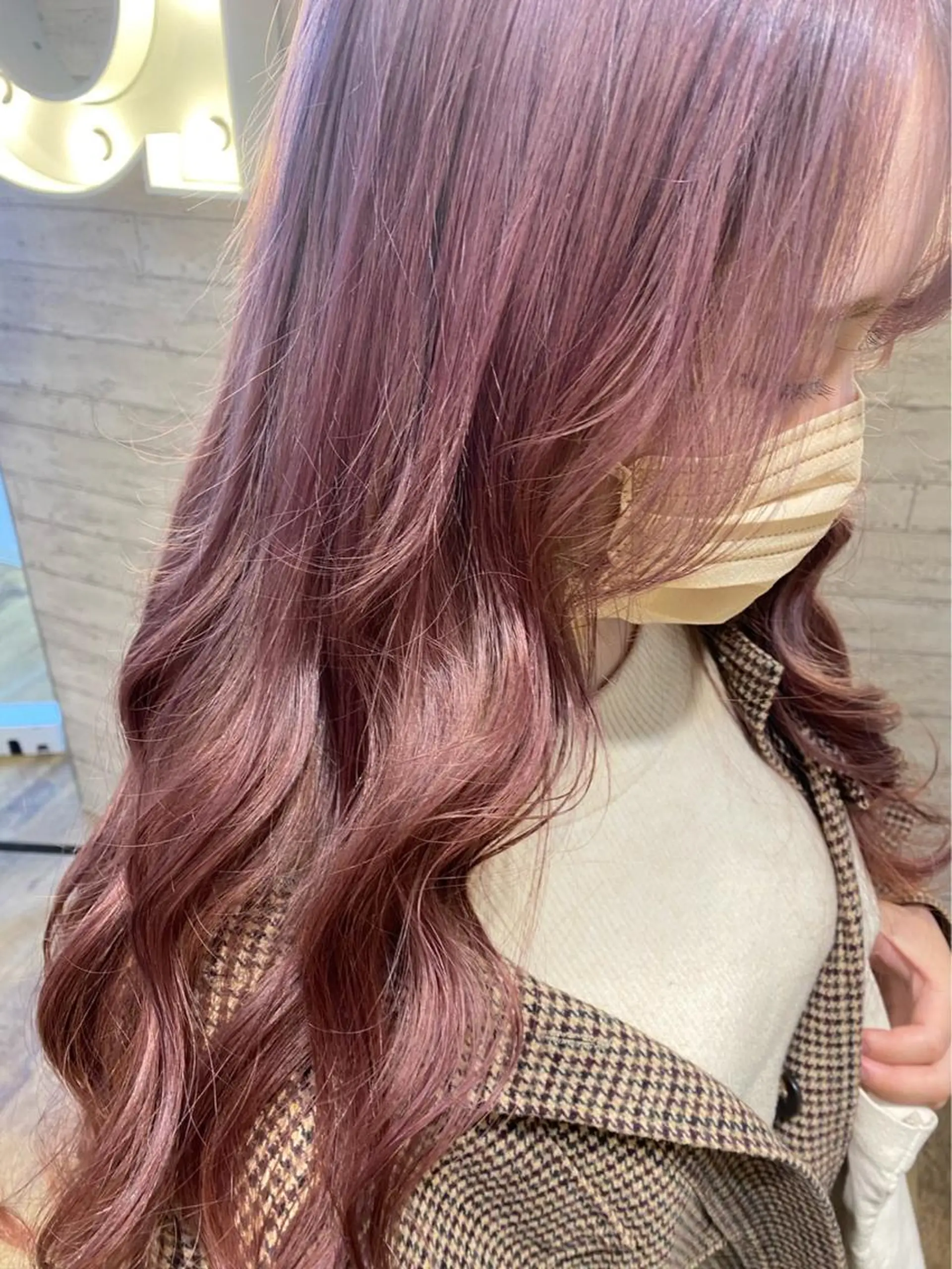 ロング カラー ラベンダーカラー ピンクカラー ピンクラベンダー ホワイトピンク 遠藤沙也加 /レイヤーカットのヘアスタイル