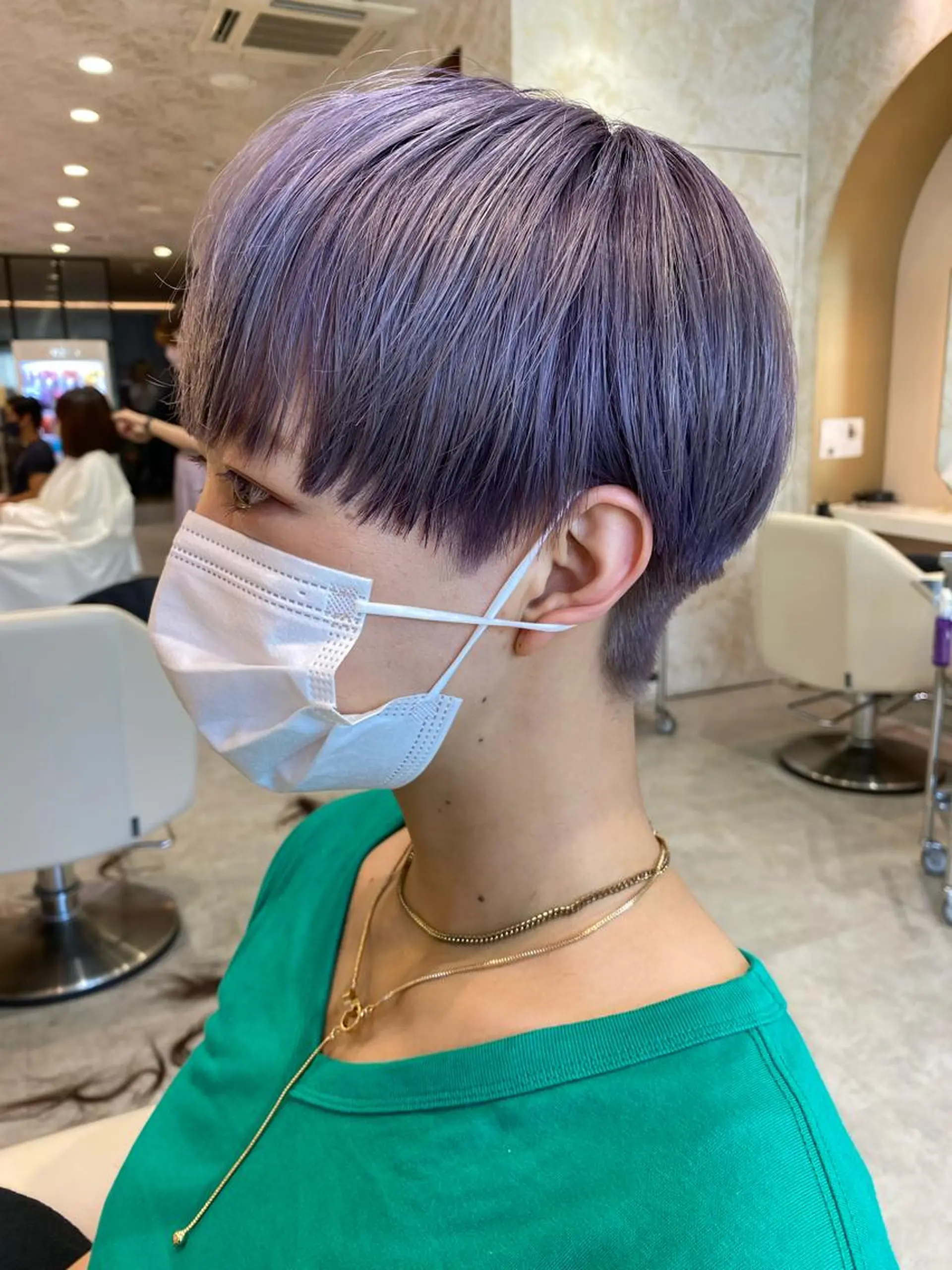 ショート カラー 店長/mao/ 前髪/顔周りカットのヘアスタイル