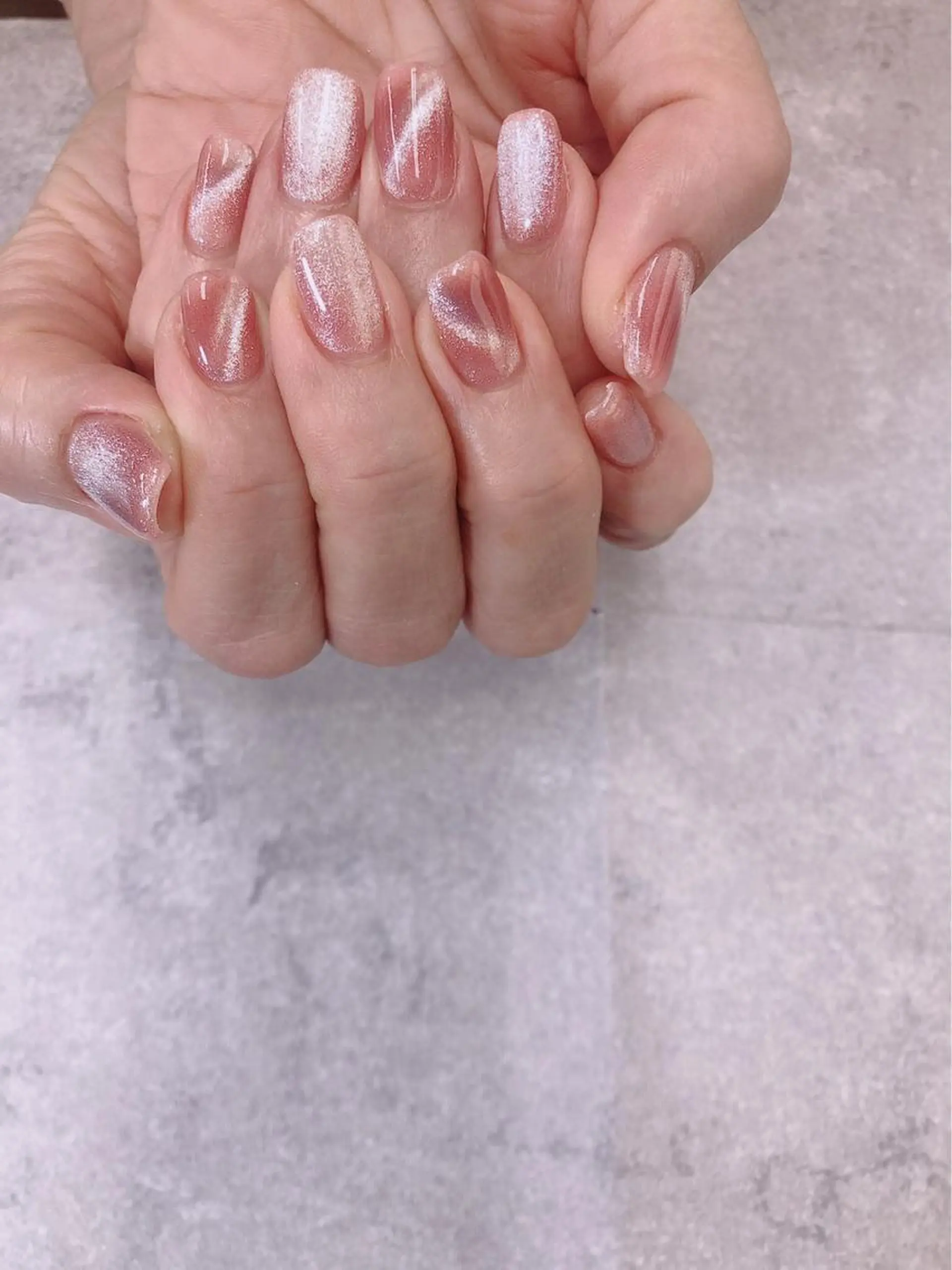 ネイル マグネットネイル ピンク FASTNAIL PLUS 新宿店のネイルデザイン