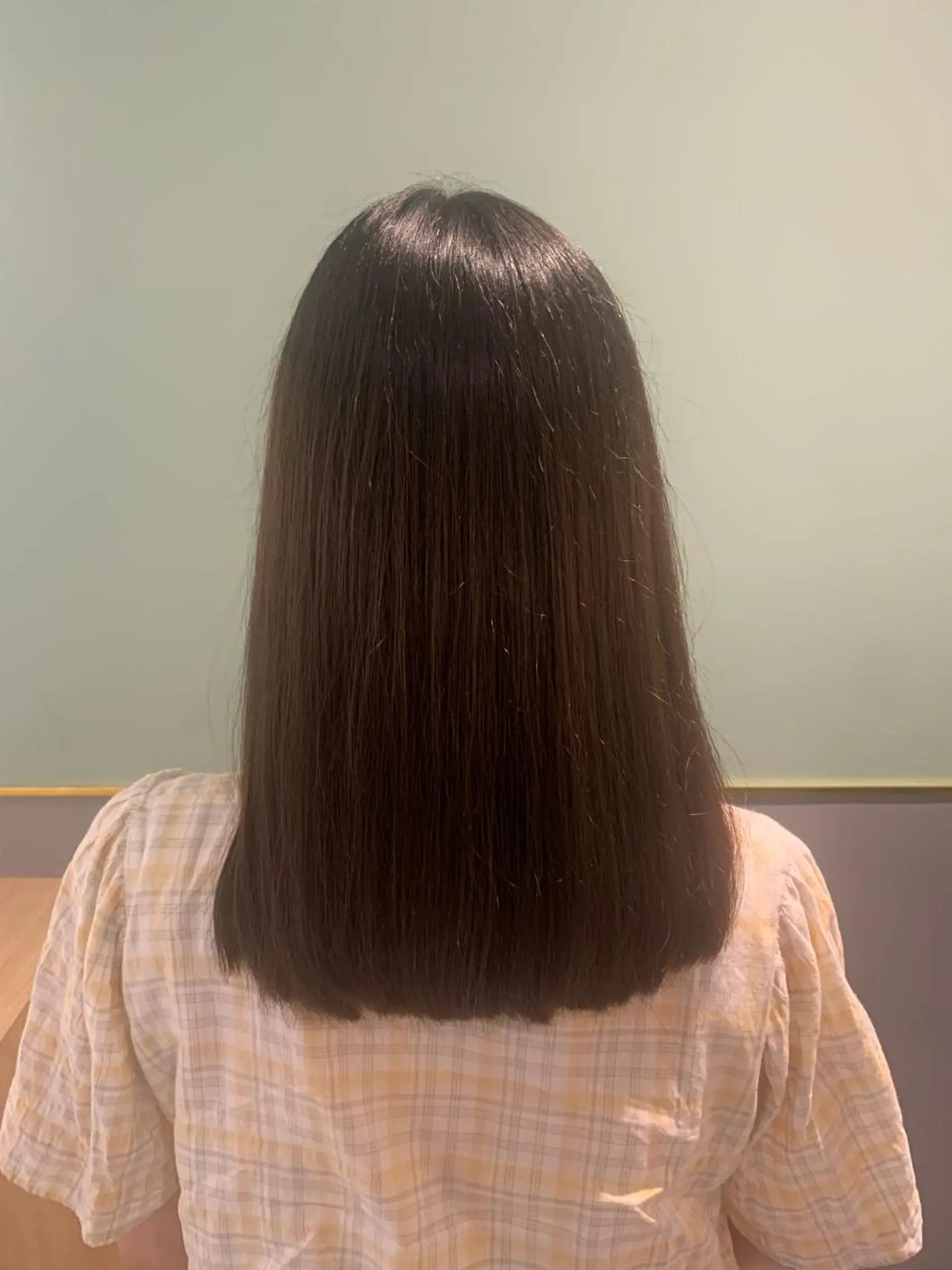 セミロング カット 縮毛矯正 トリートメント ハイトーン/メンズ/ ウルフ特化   小松のヘアスタイル