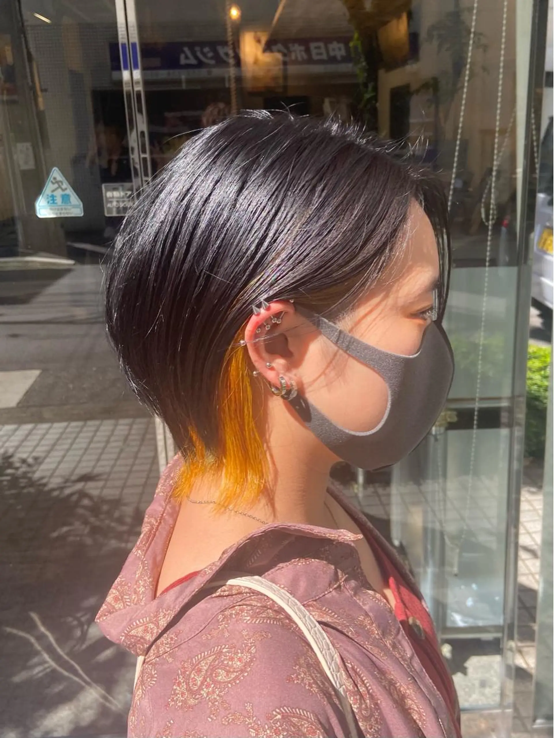 ショート カラー インナーカラー ヘアカラー トリートメント ウルフ/レイヤー/ ブリーチ/牧原歩夢のヘアスタイル