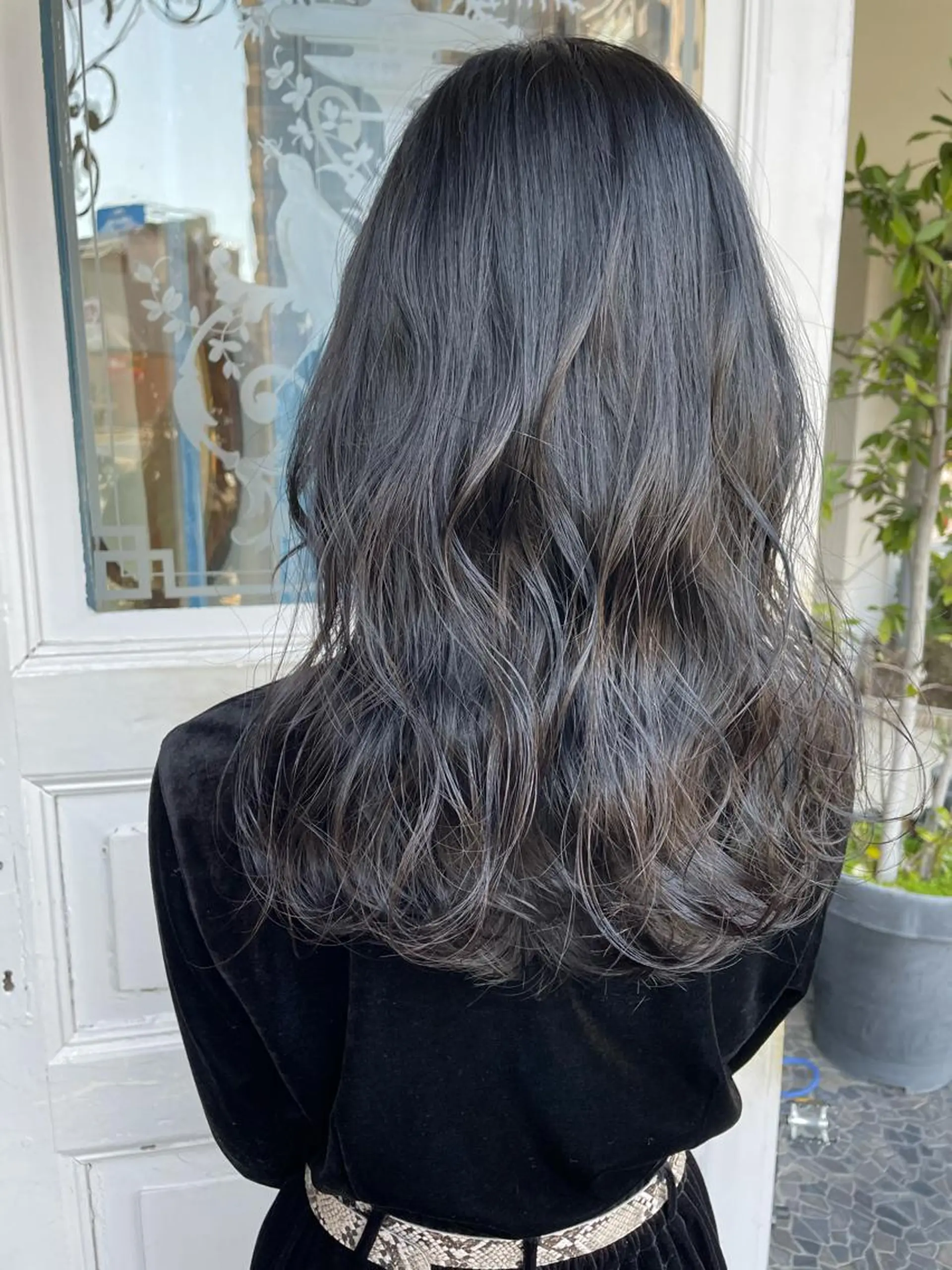 セミロング カラー 渡辺 瑠美のヘアスタイル