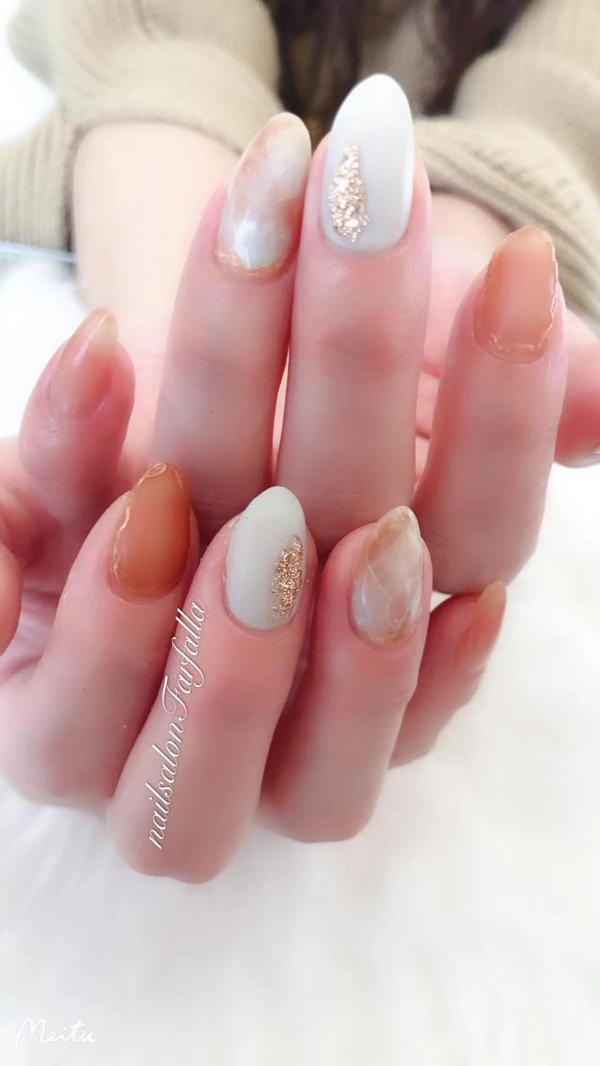 セミロング ネイル Farfalla Kieのネイルデザイン