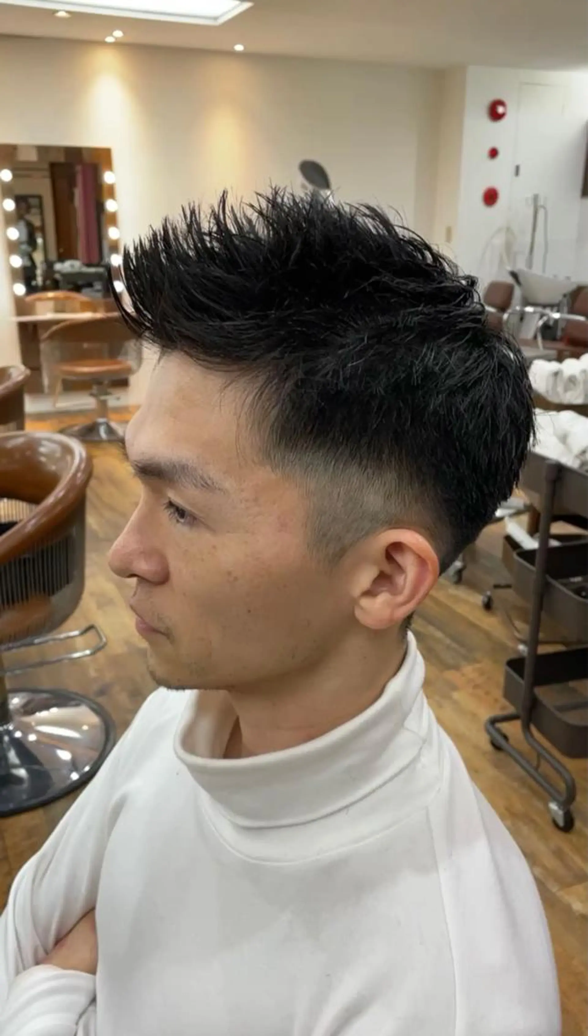 ショート 林 侑弥のヘアスタイル