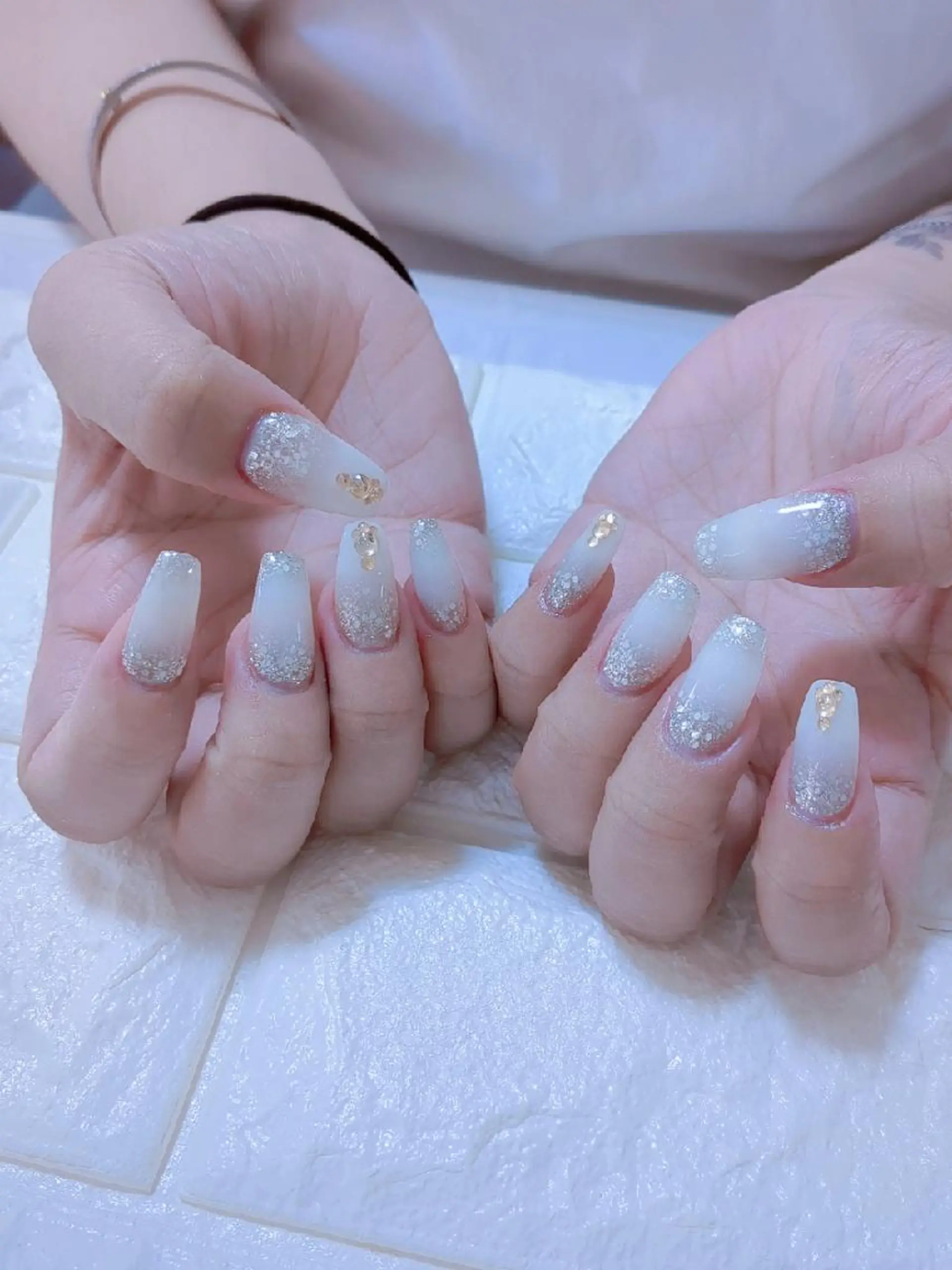 ネイル ハンドネイル 横浜市中区曙町 E·U·Bネイルのネイルデザイン