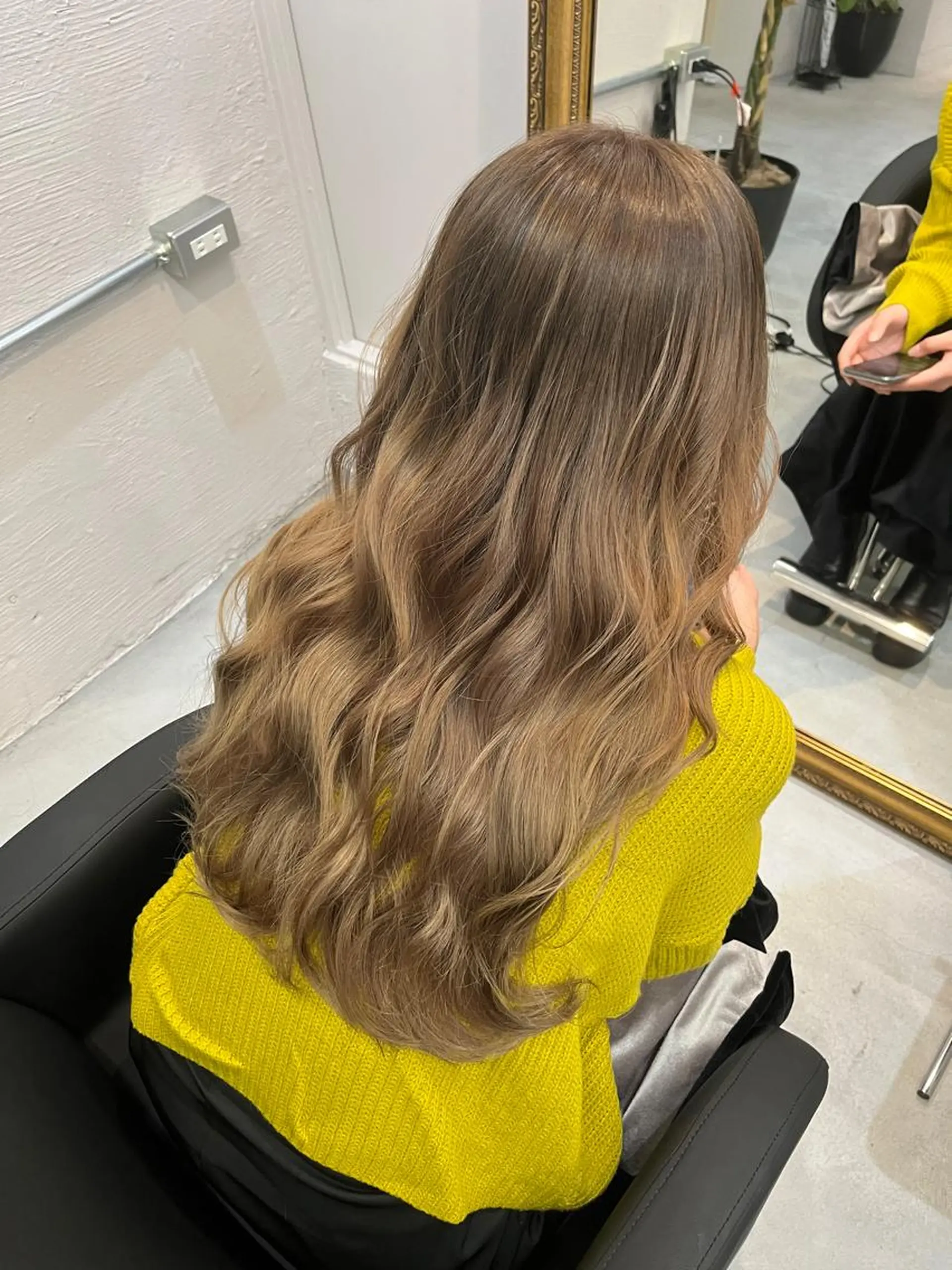 カラー グレージュ/透け感 カラー/透明感カラーのヘアスタイル