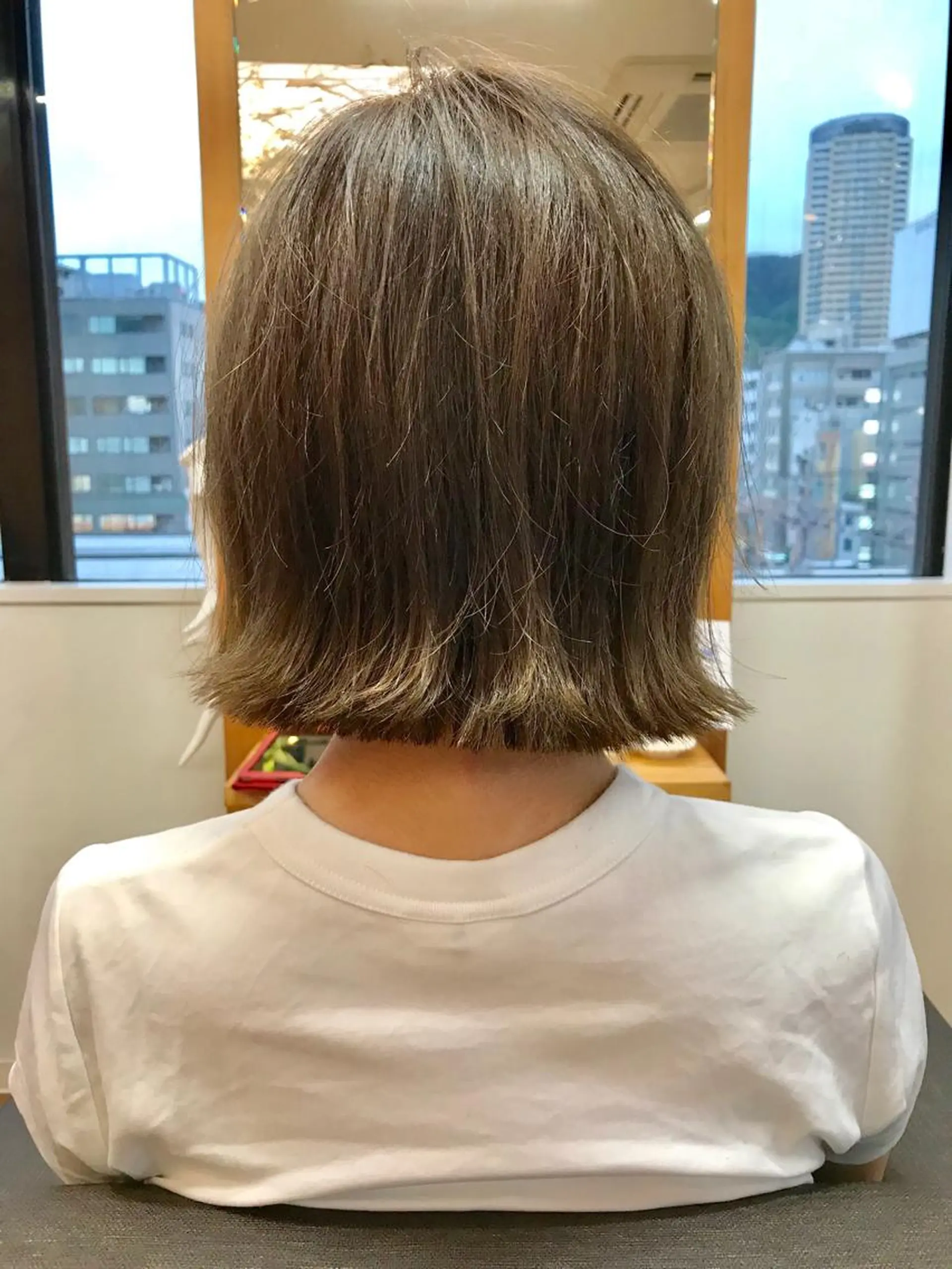 ショート 外ハネヘア 松本 俊樹のヘアスタイル