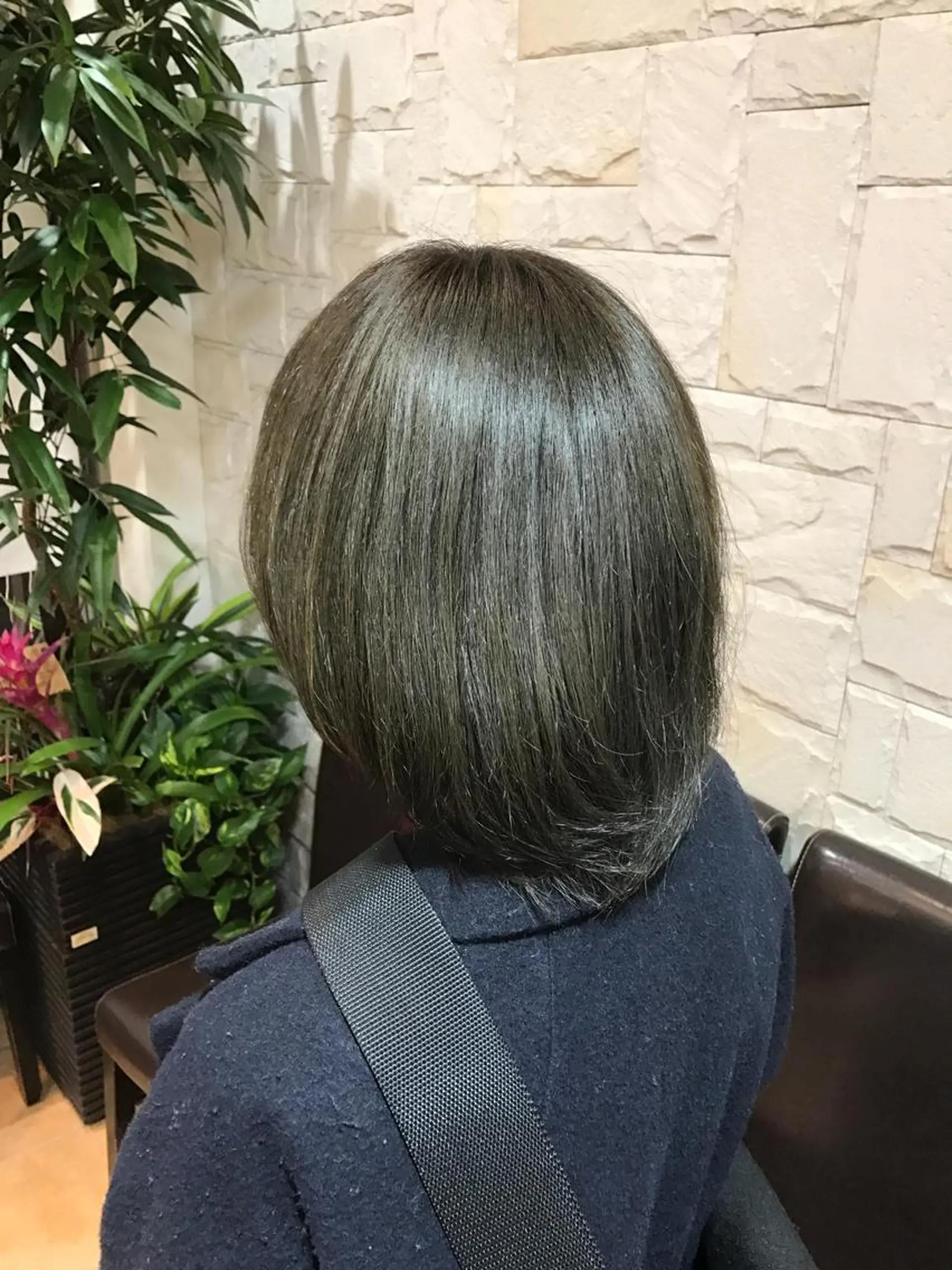ミディアム くせ毛 外国人風カラー 伸ばしかけ 髪質改善 艶髪🔵ﾌｾﾅｵﾔのヘアスタイル