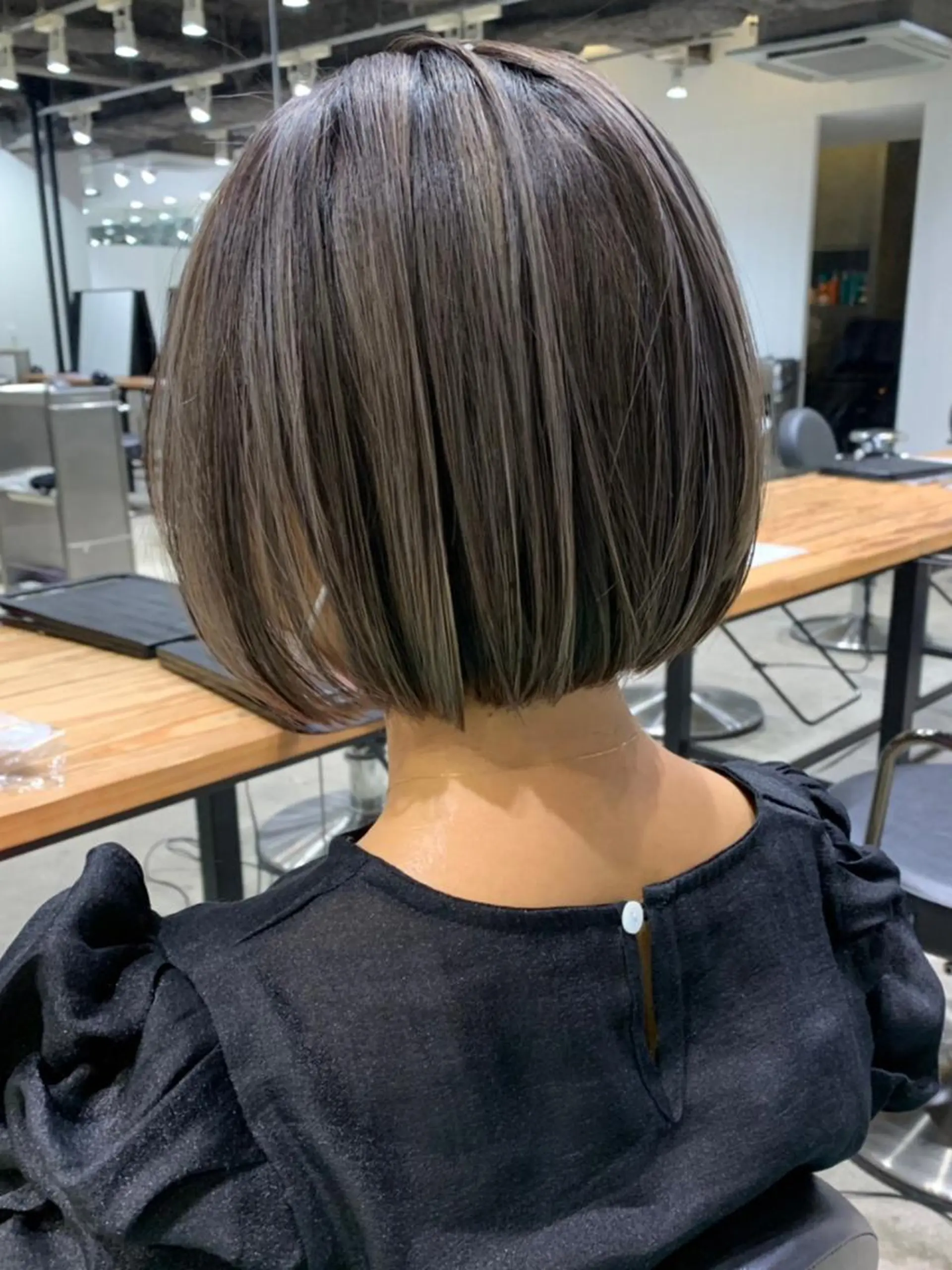 ミディアム パーマ ヘアアレンジ カラー ボブ カット ヘアカラー トリートメント ITbyALBUM 中野店のヘアスタイル