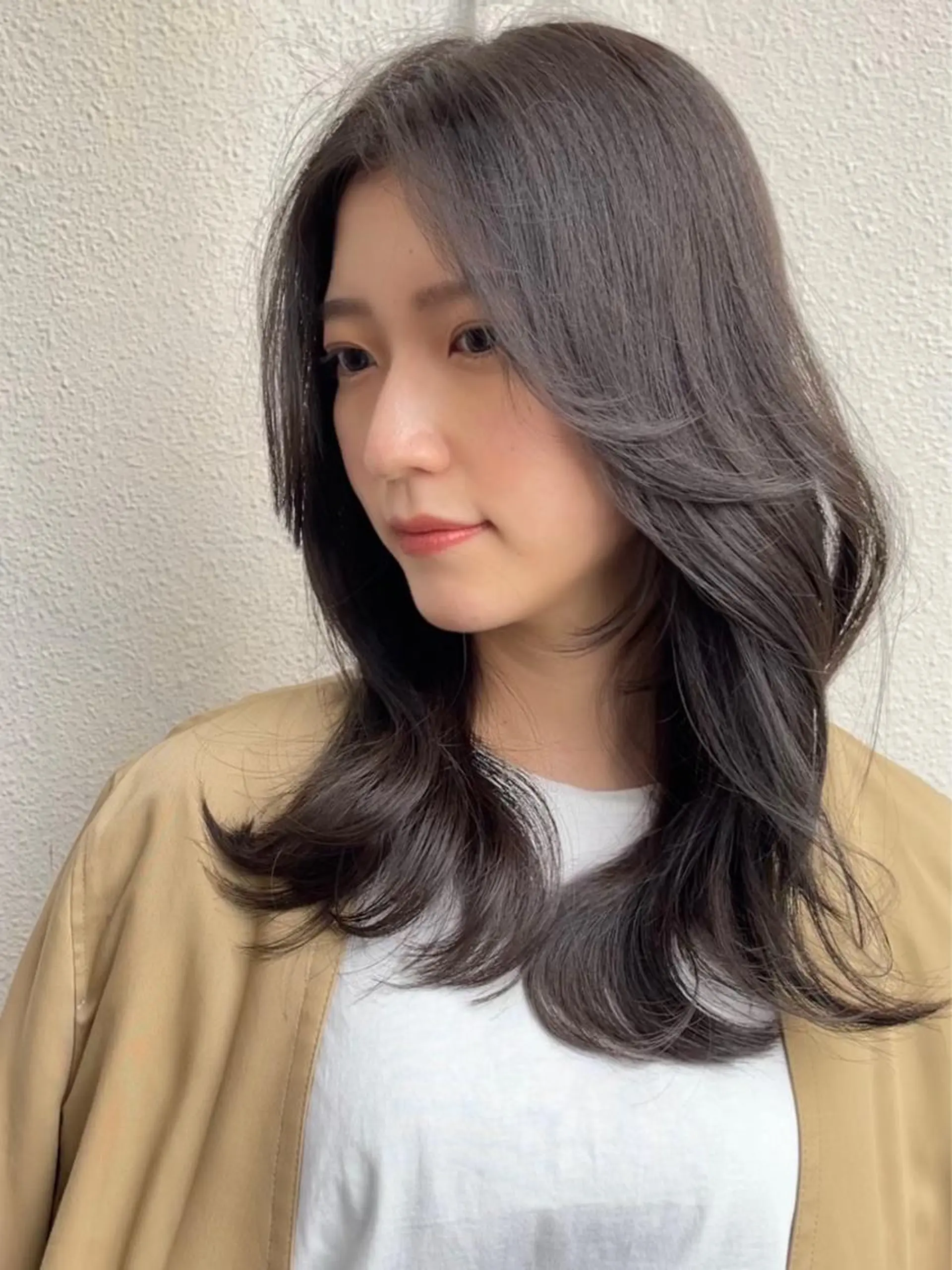 セミロング カラー 韓国風ヘア ヘアカラー トリートメント YUSUKE レイヤーカットカラーのヘアスタイル