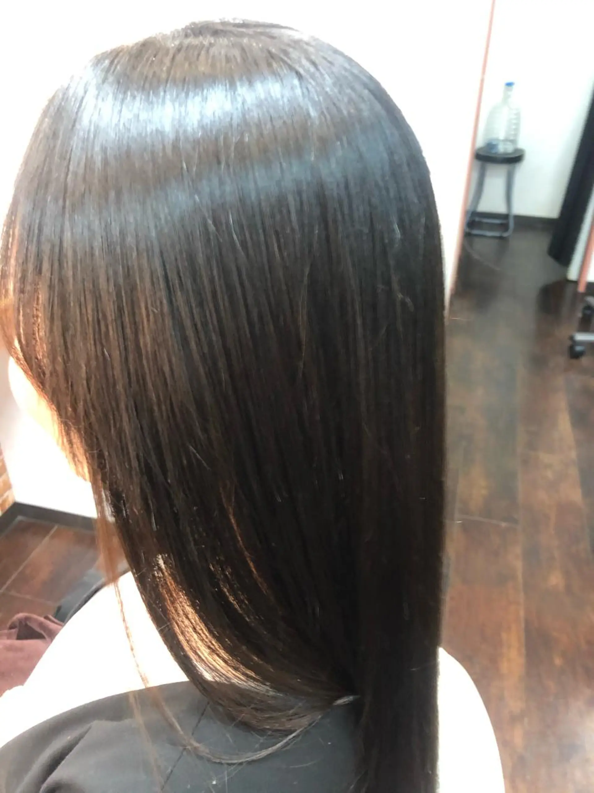 セミロング パーマ 桧山 真のヘアスタイル