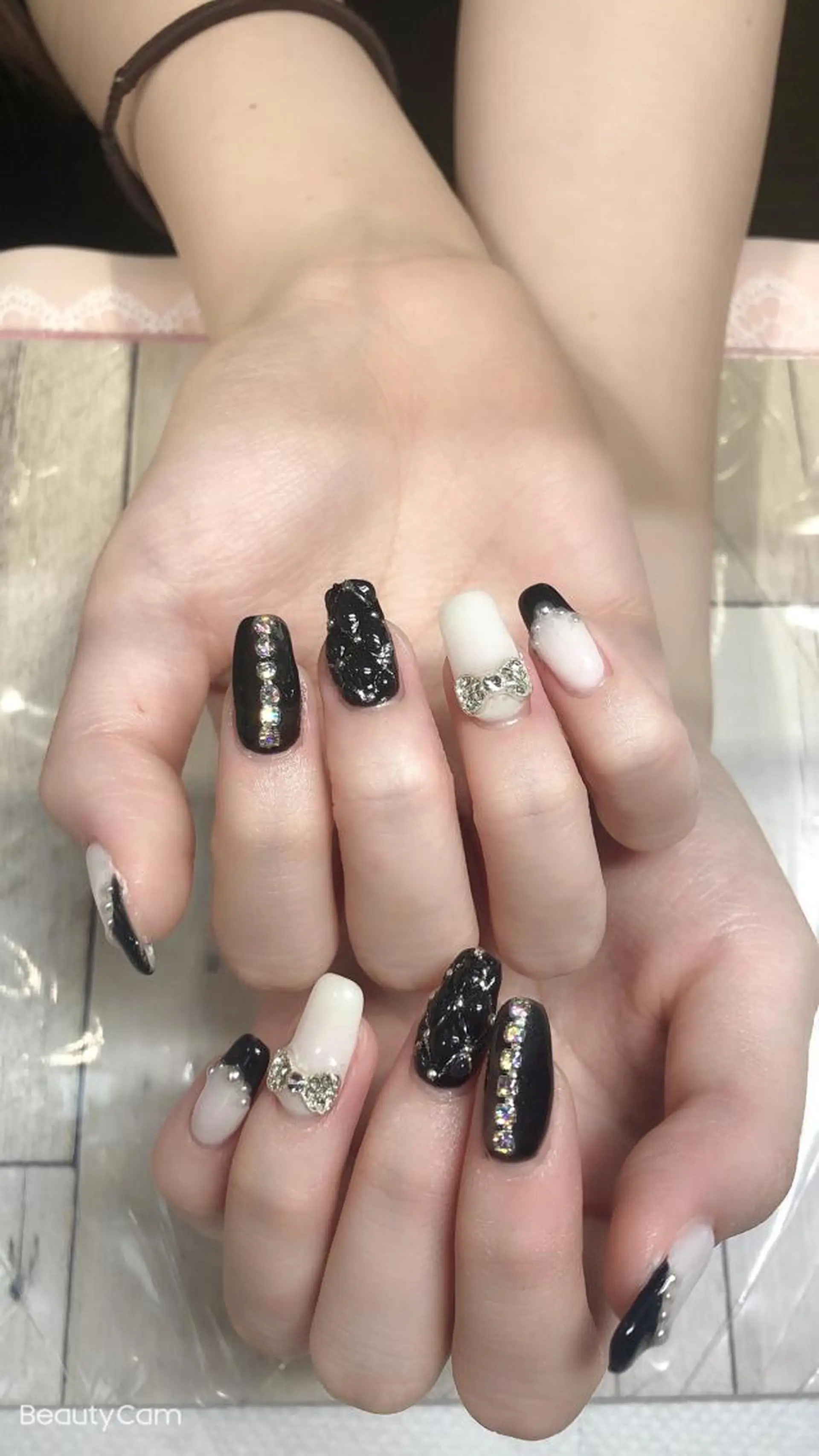 ネイル ✨アン ミユ✨のネイルデザイン