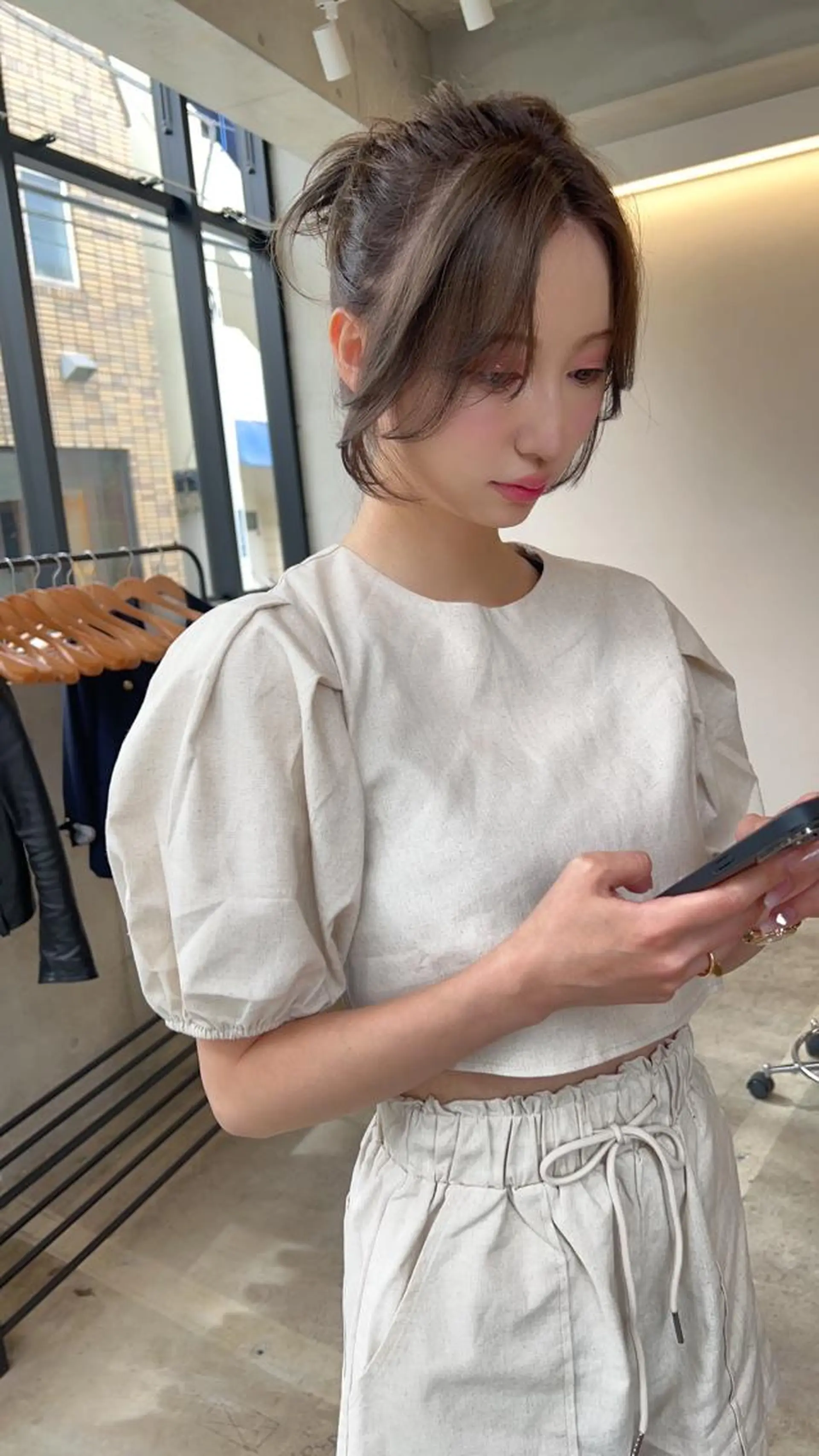 ロング ヘアアレンジ 顔周りカット カット 誰より丁寧なカット/ 小林輝/レイヤーのヘアスタイル