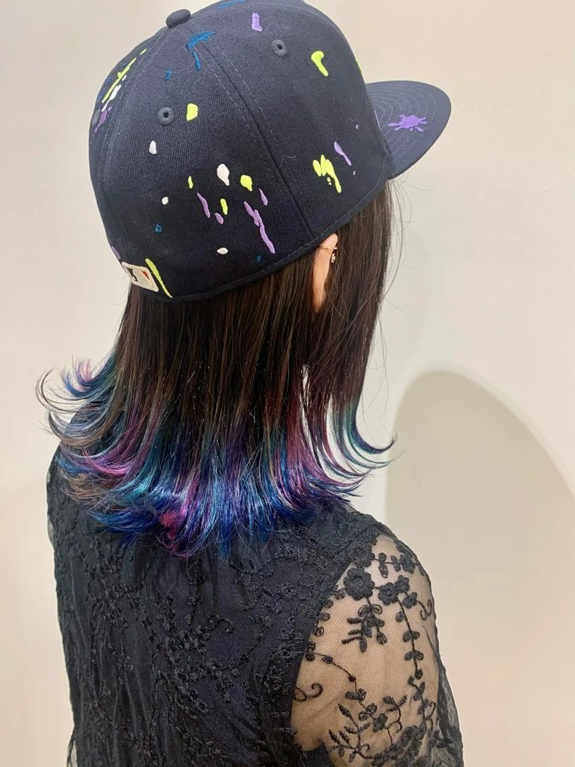 ミディアム カラー 伊藤 裕貴のヘアスタイル