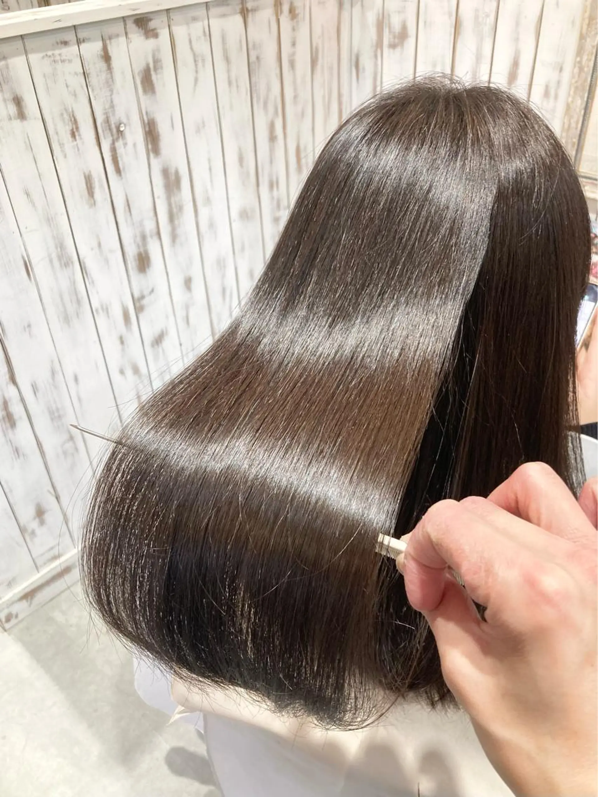 ロング カット 縮毛矯正 【ailes】品川 隆博のヘアスタイル