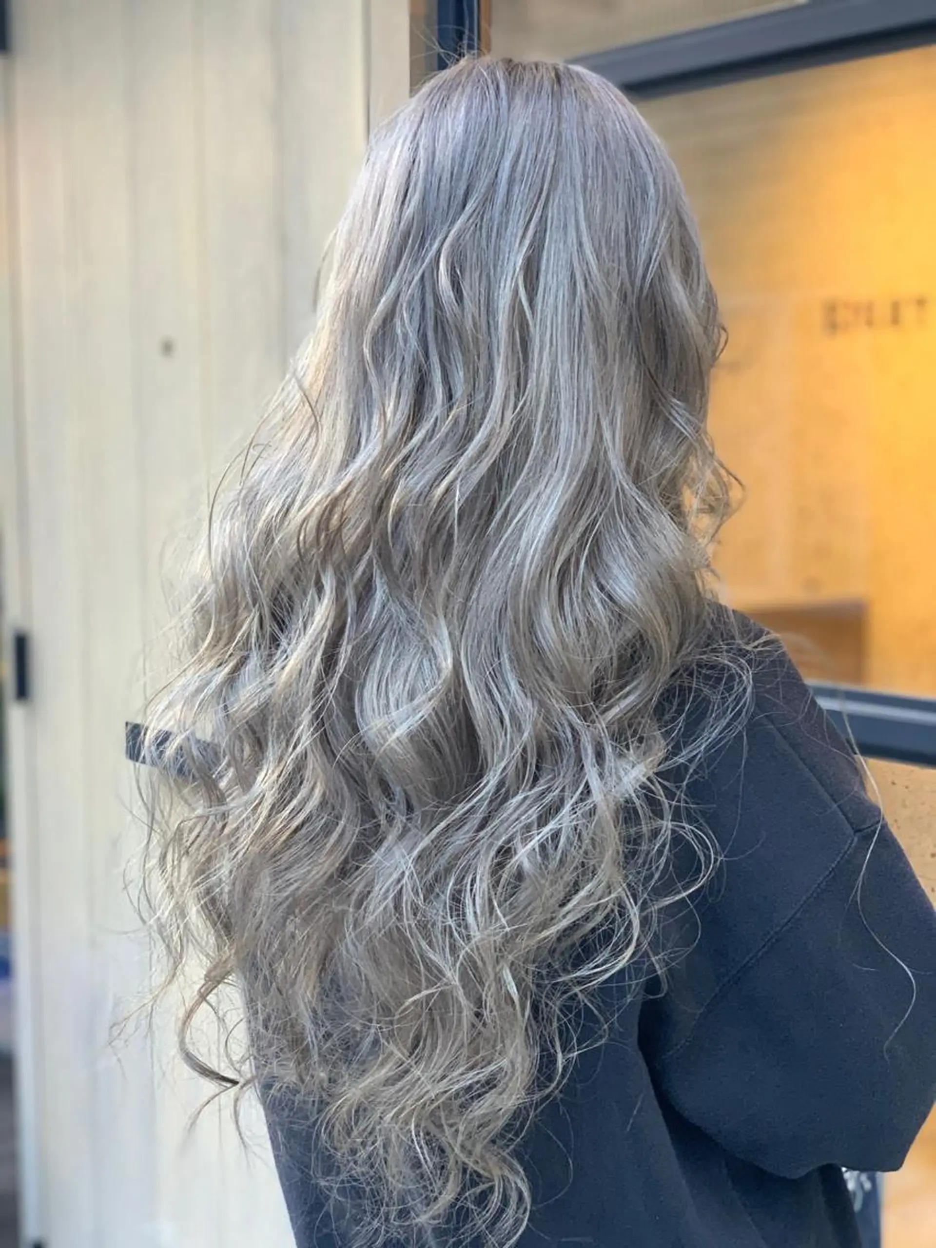 ロング カラー ヘアアレンジ カット ヘアカラー トリートメント 髪質改善×ハイトーン 中田啄也のヘアスタイル