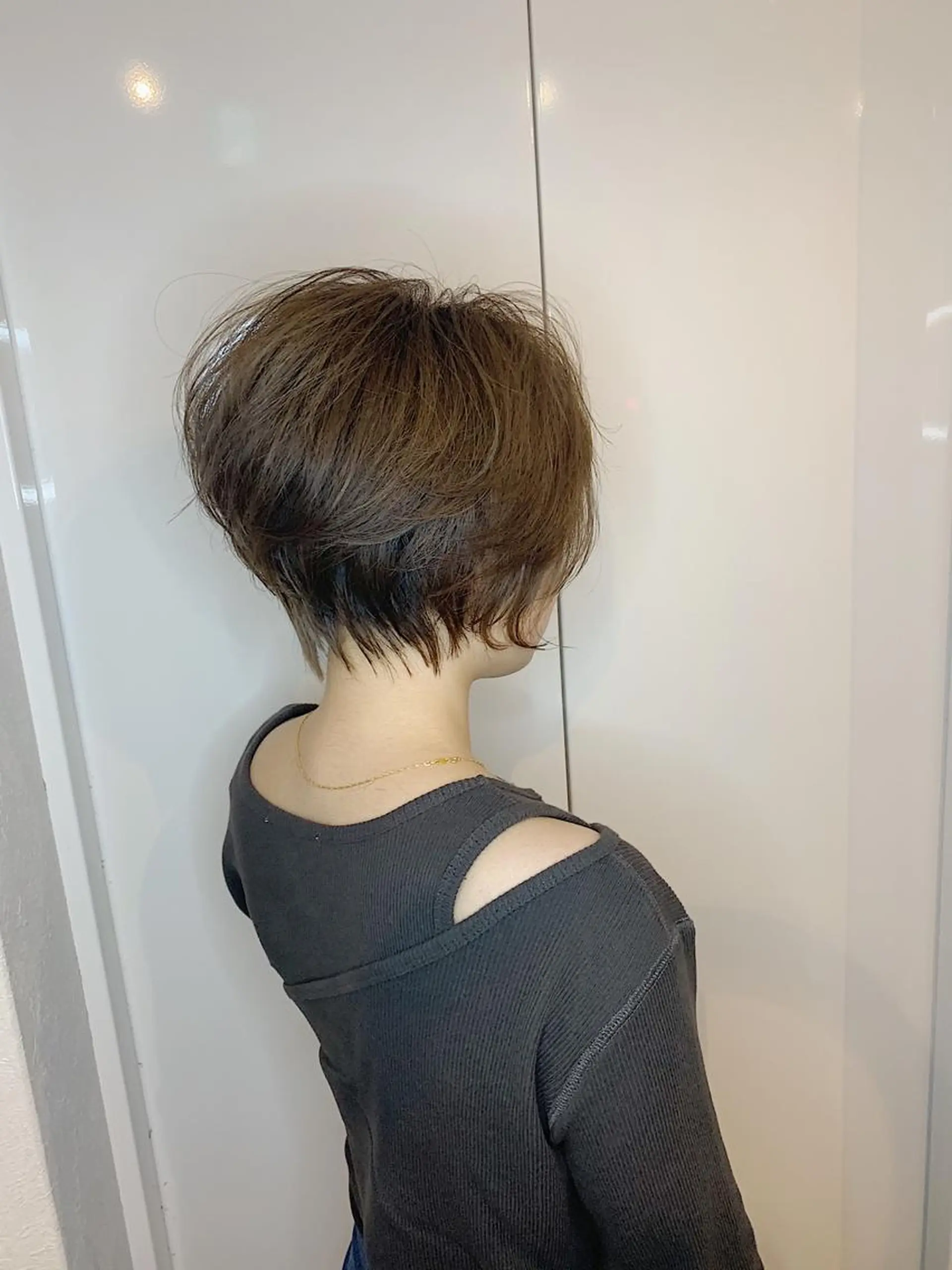 ショート カラー カット ヘアカラー トリートメント ヘアセット カラー特化サロン大阪 ルービック江坂/新城のヘアスタイル