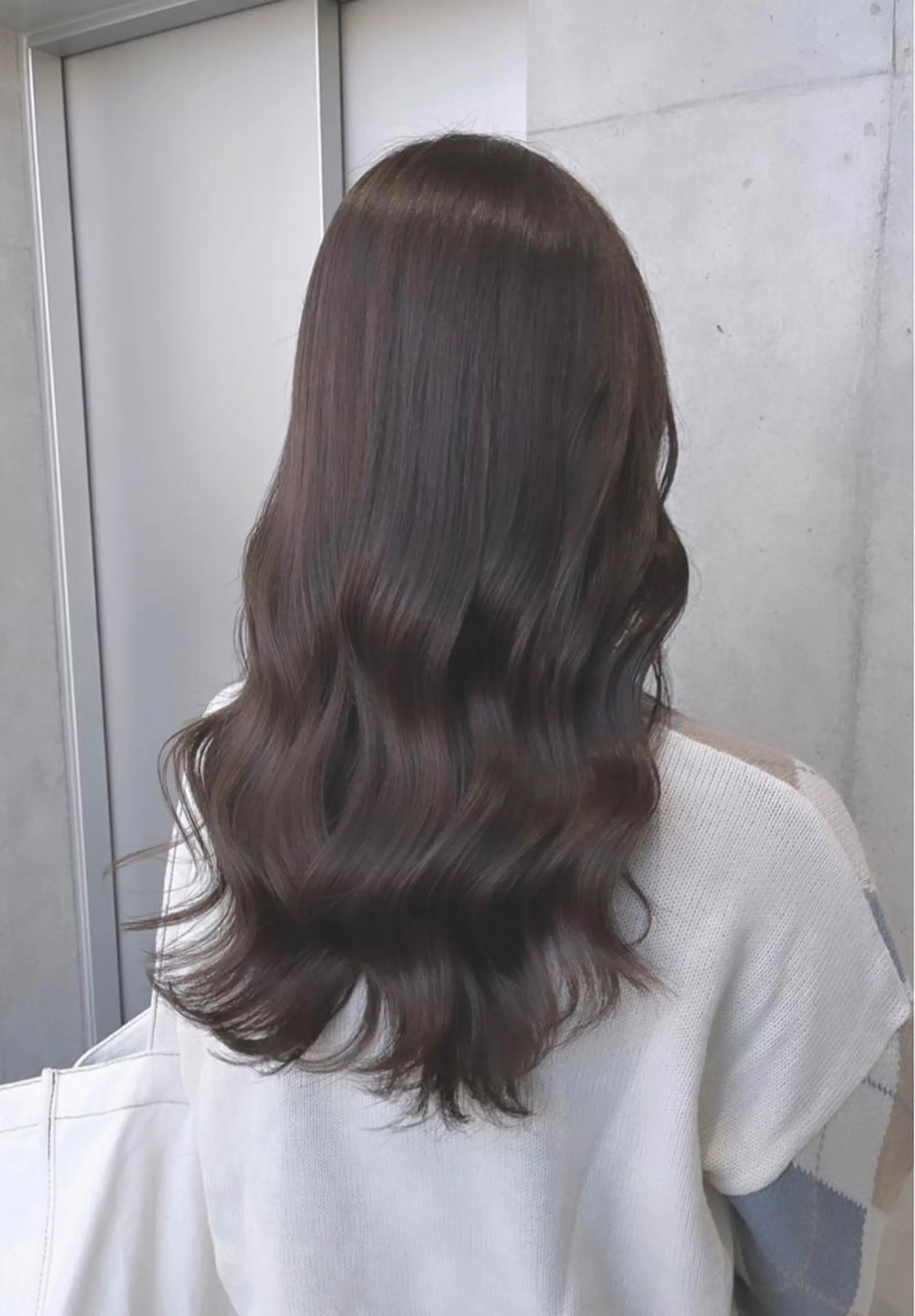 ミディアム カット ヘアカラー トリートメント 🌫️大人韓国ヘア 🌫️naoyaのヘアスタイル