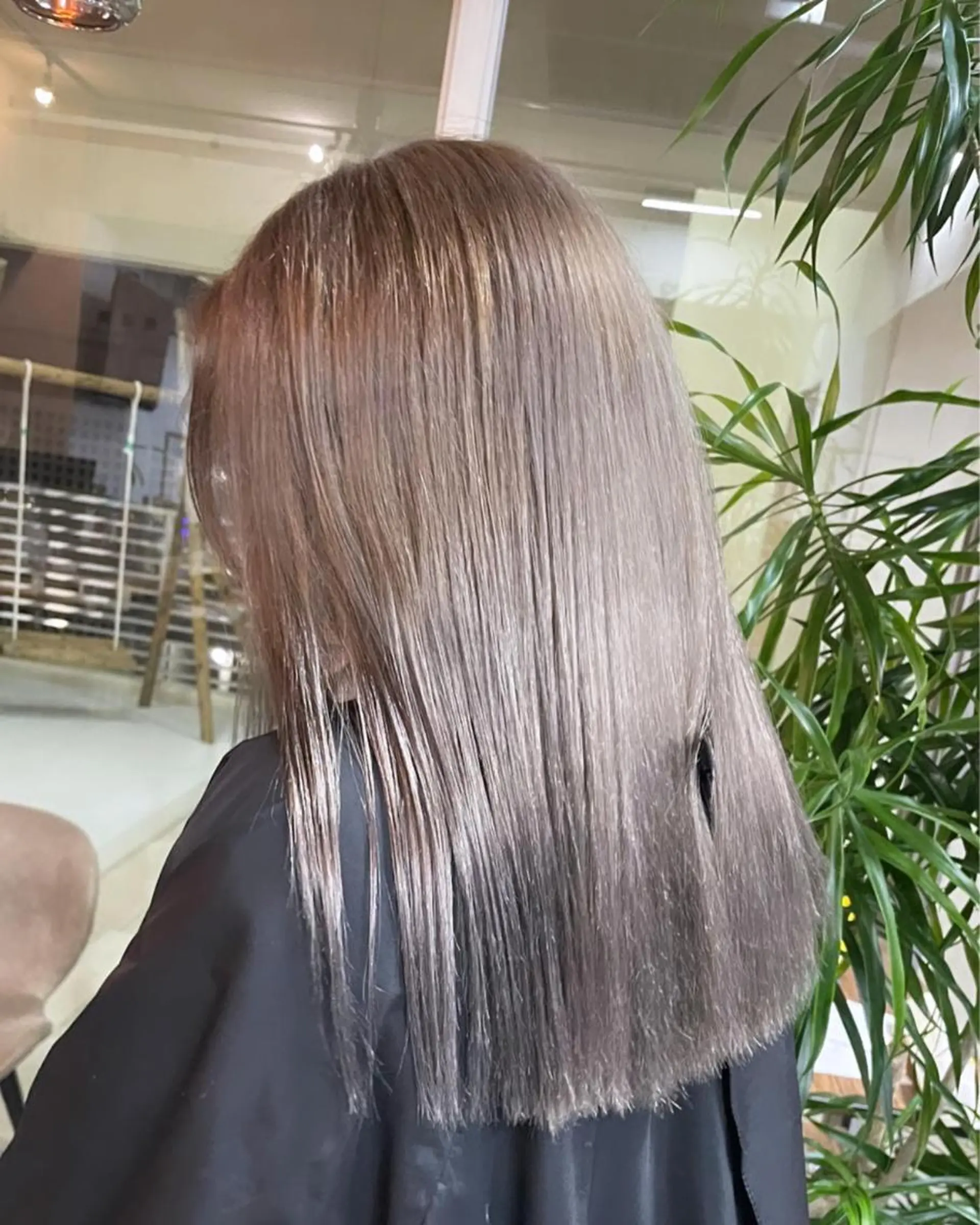 ミディアム andKおもろまち店 艶ダブルカラー✨のヘアスタイル