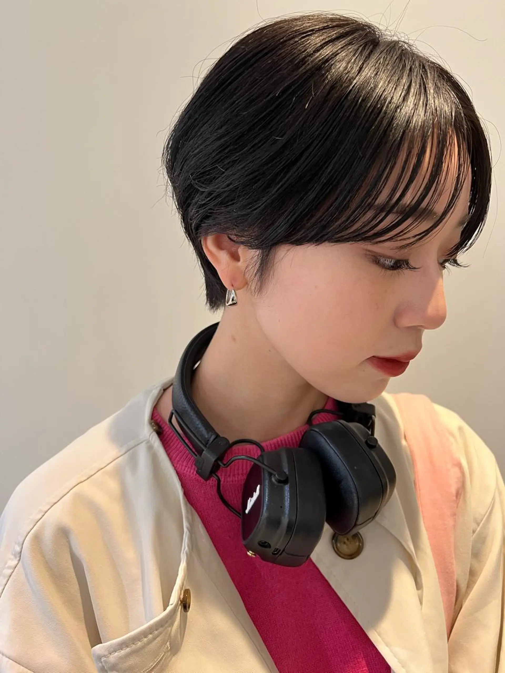 ショート カラー MARU パーマ/レイヤーのヘアスタイル