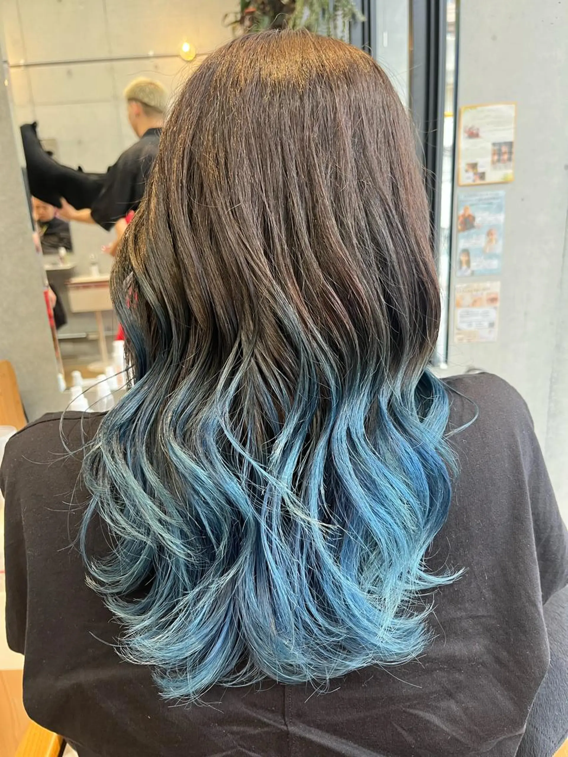 ロング カラー カコ/レイヤーカット ヘアアレンジのヘアスタイル