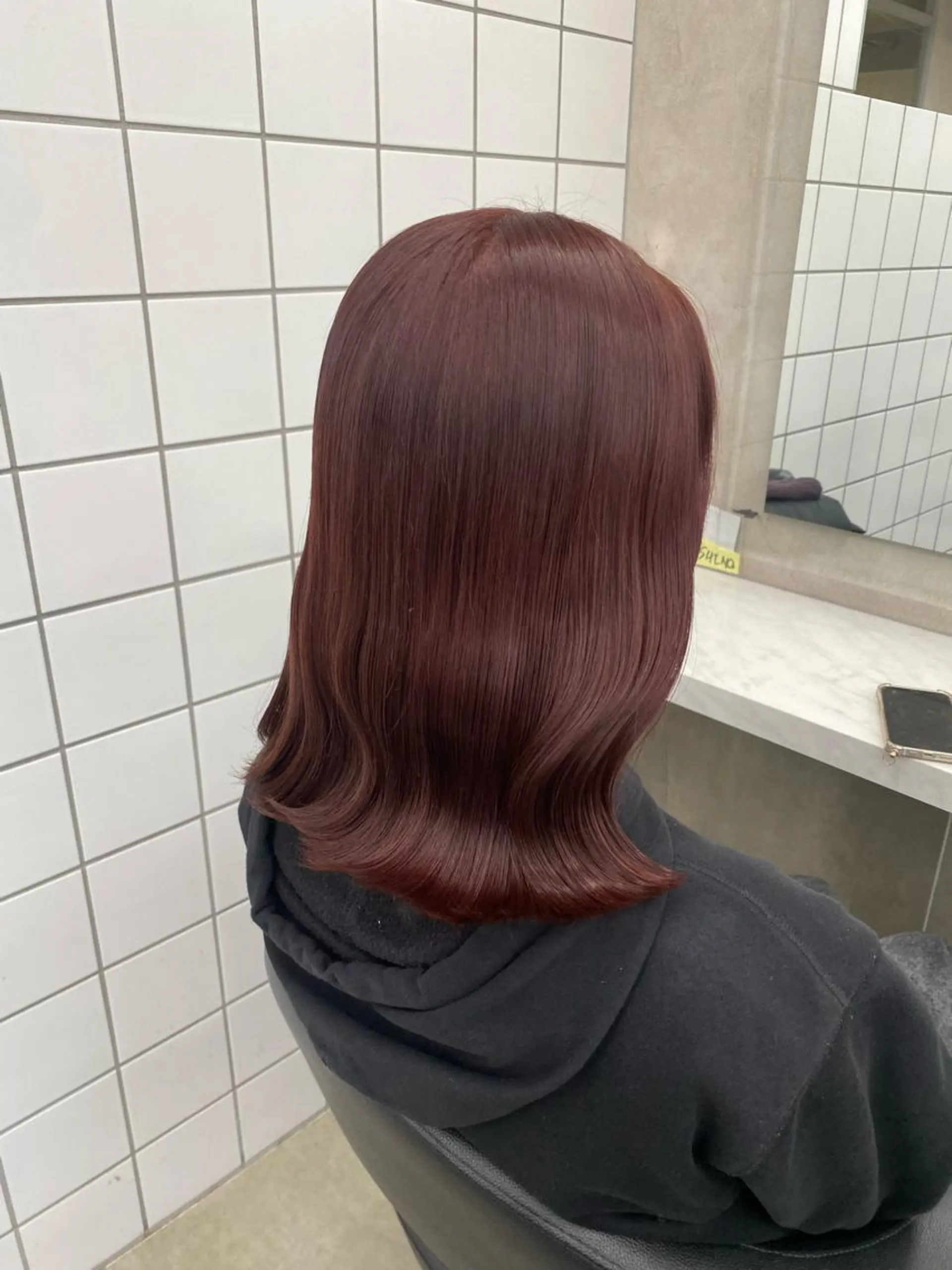 ミディアム カラー ヘアアレンジ キッズ ブリーチ ブリーチなしカラー レッドカラー TRU Shino🦋のマツエク・マツパデザイン