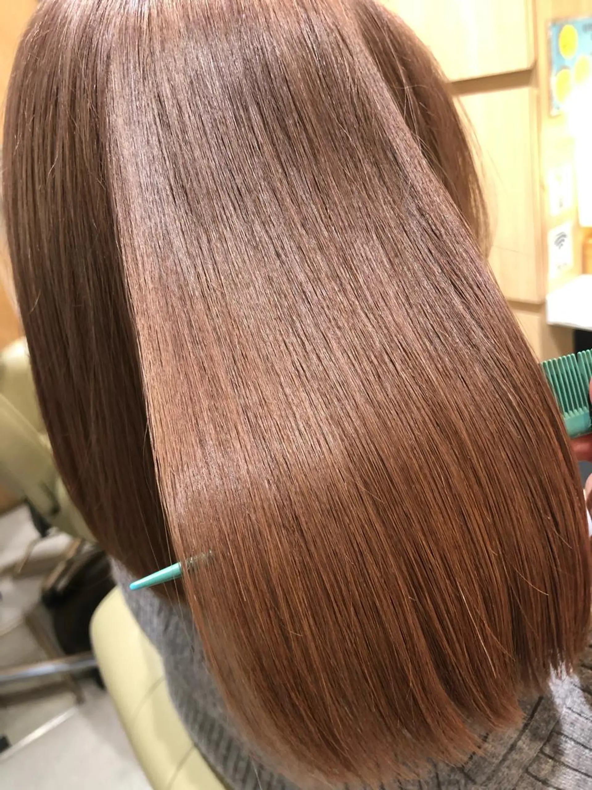 ミディアム ヘアカラー トリートメント 【髪質改善特化･ 福田航洋】のヘアスタイル