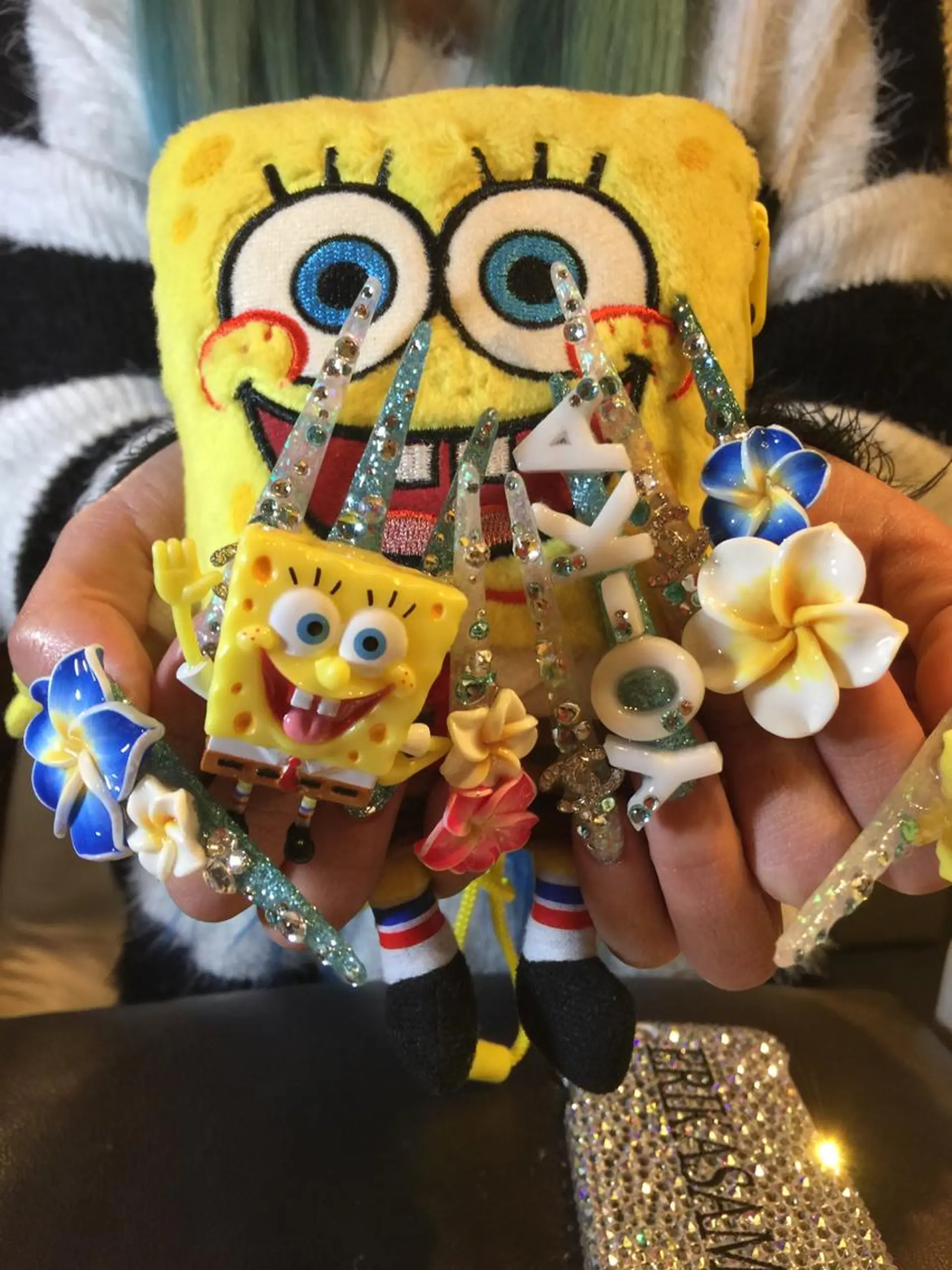 ネイル 成人式 chatblanc ♡のネイルデザイン