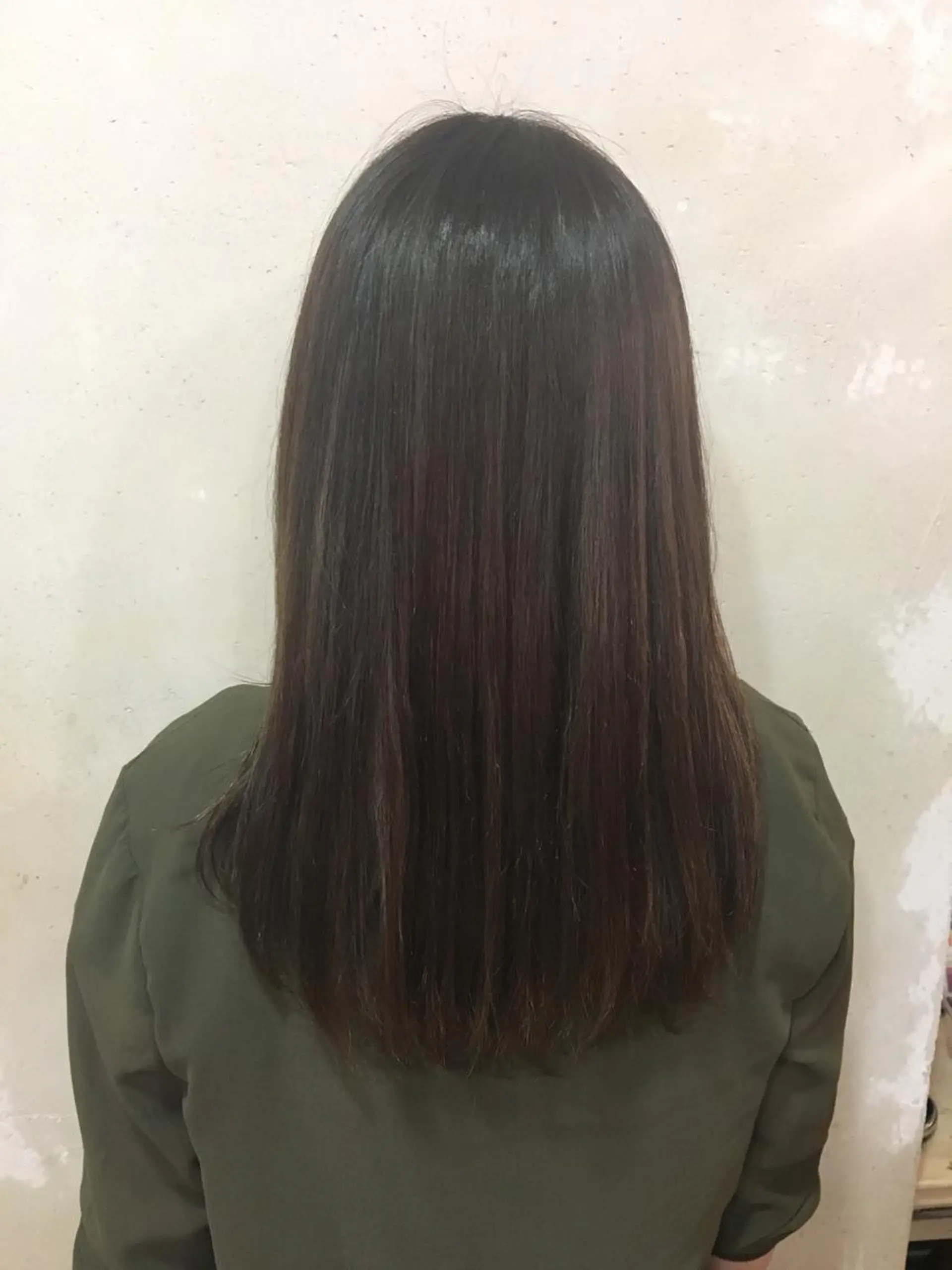 ロング カラー ハイライトカラー ハイライト 井上 日菜乃のヘアスタイル