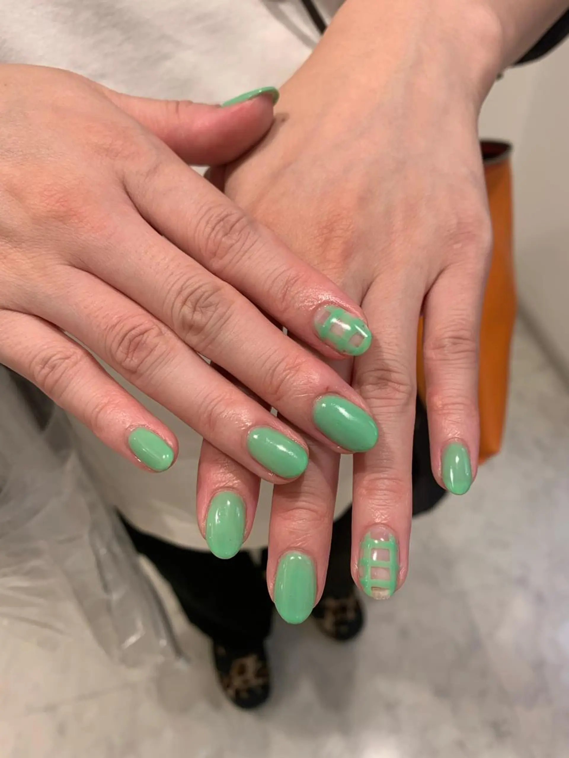 ネイル シンプルネイル SOL　nail イマナカのネイルデザイン