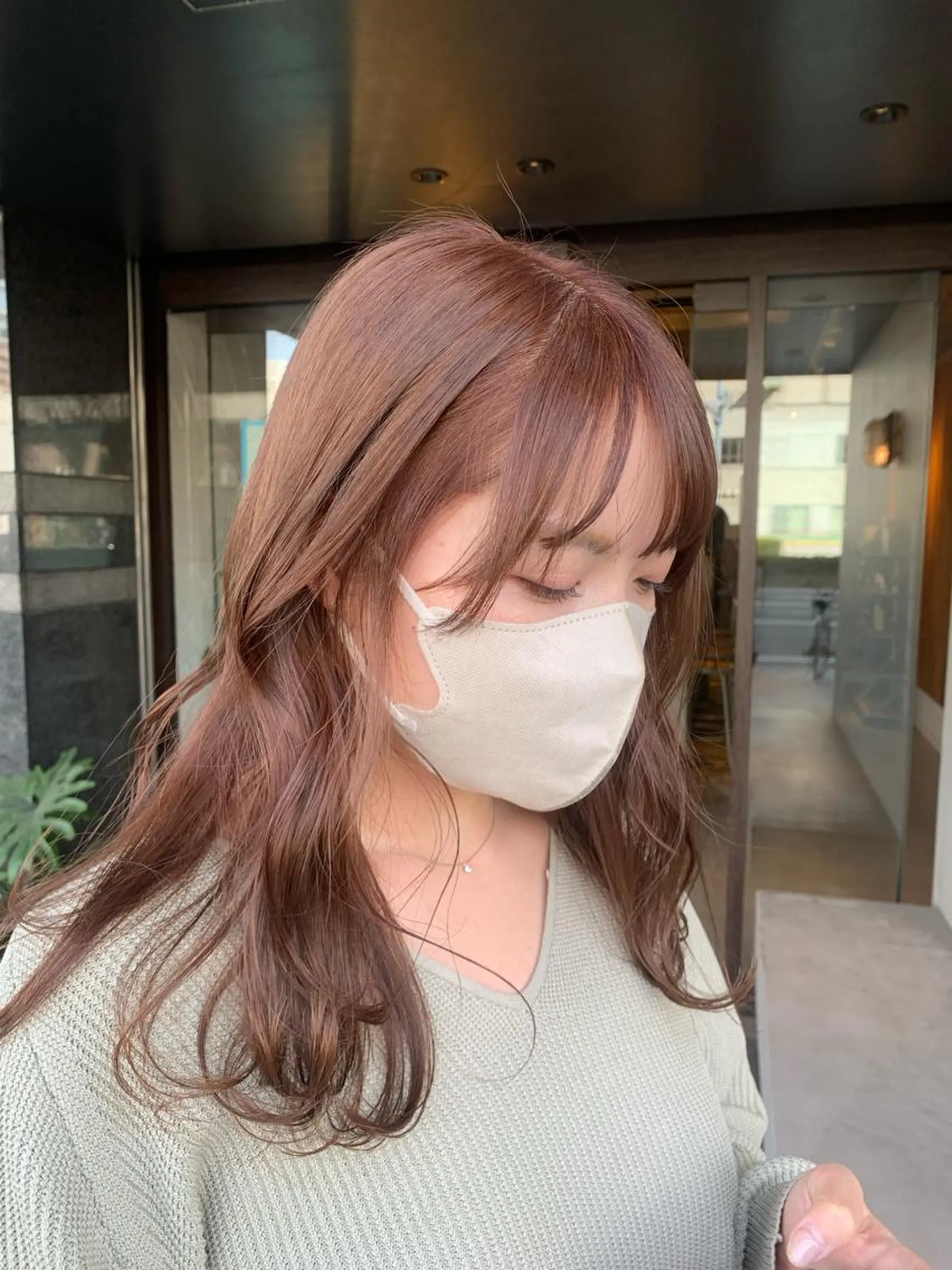 セミロング カラー ベージュカラー ココアベージュ カット ヘアカラー ピンクカラー/ mana🎀のヘアスタイル