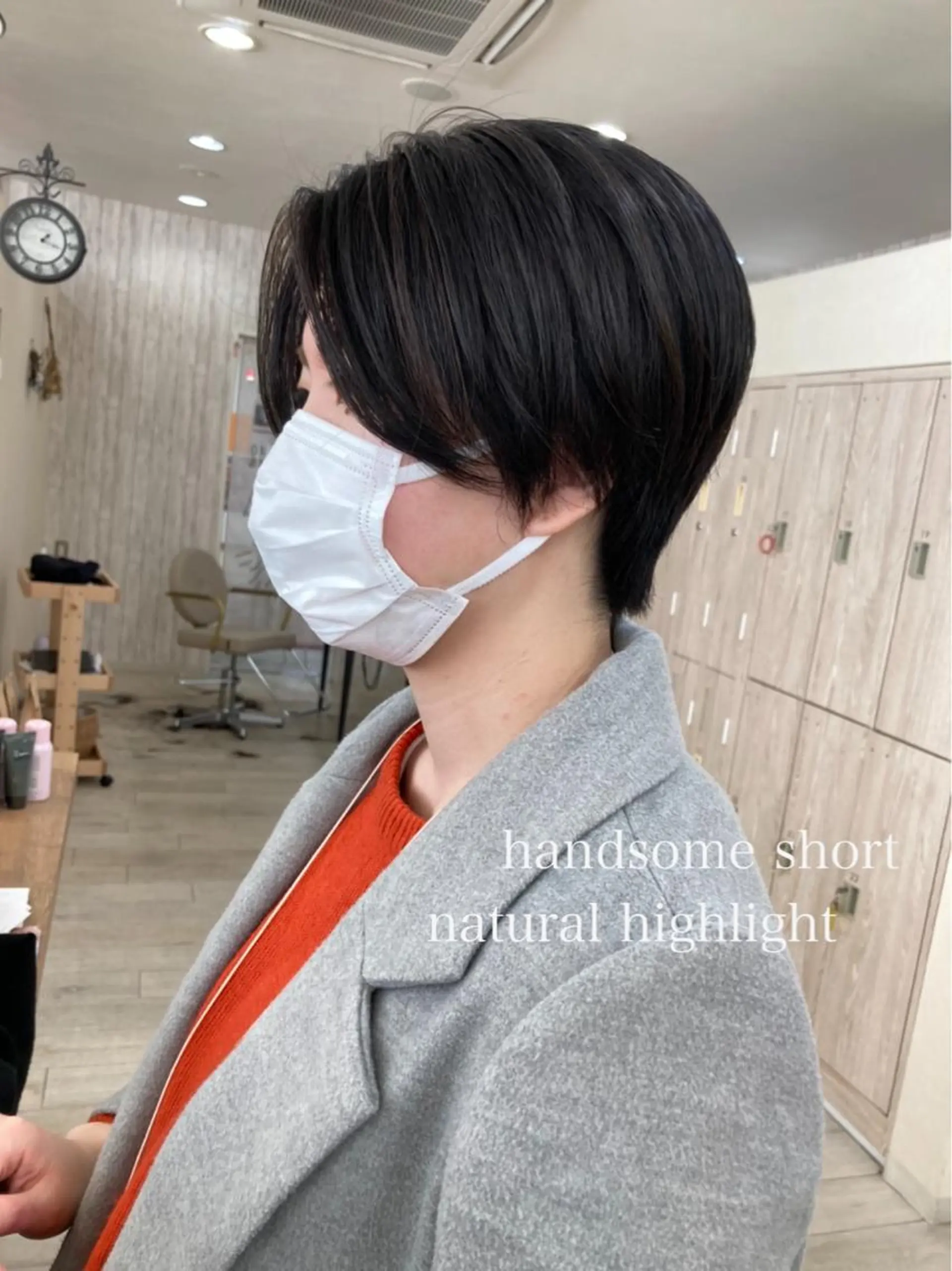 ショート カラー 切りっぱなしボブ ショートボブ ハンサムショート ハイライトカラー ボブ カット ヘアカラー トリートメント 初めてのショート お任せください✂️のヘアスタイル