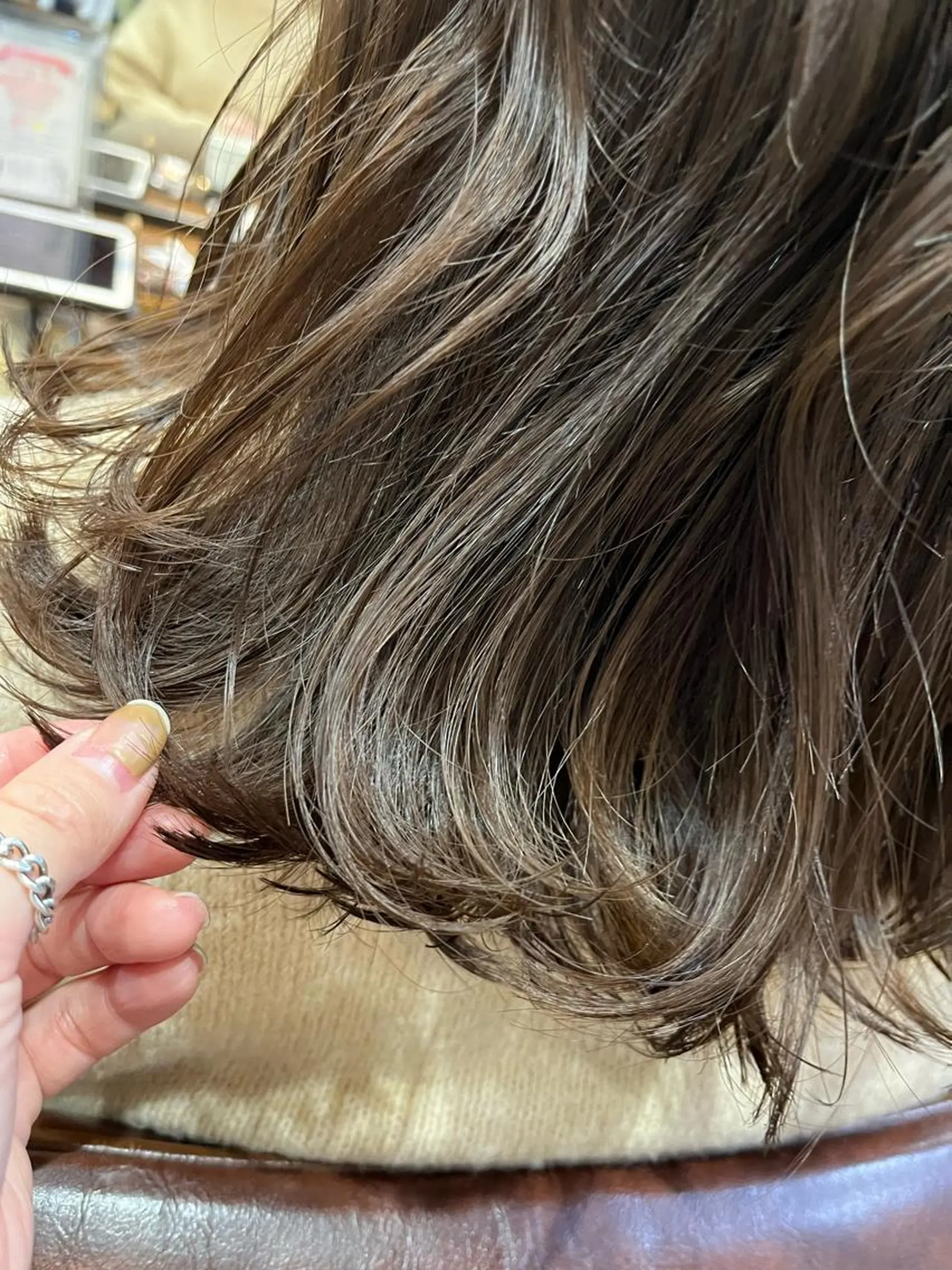 セミロング カラー カット ヘアカラー トリートメント ハイトーンカラー🩵 耳ツボジュエリー👂のその他イメージ