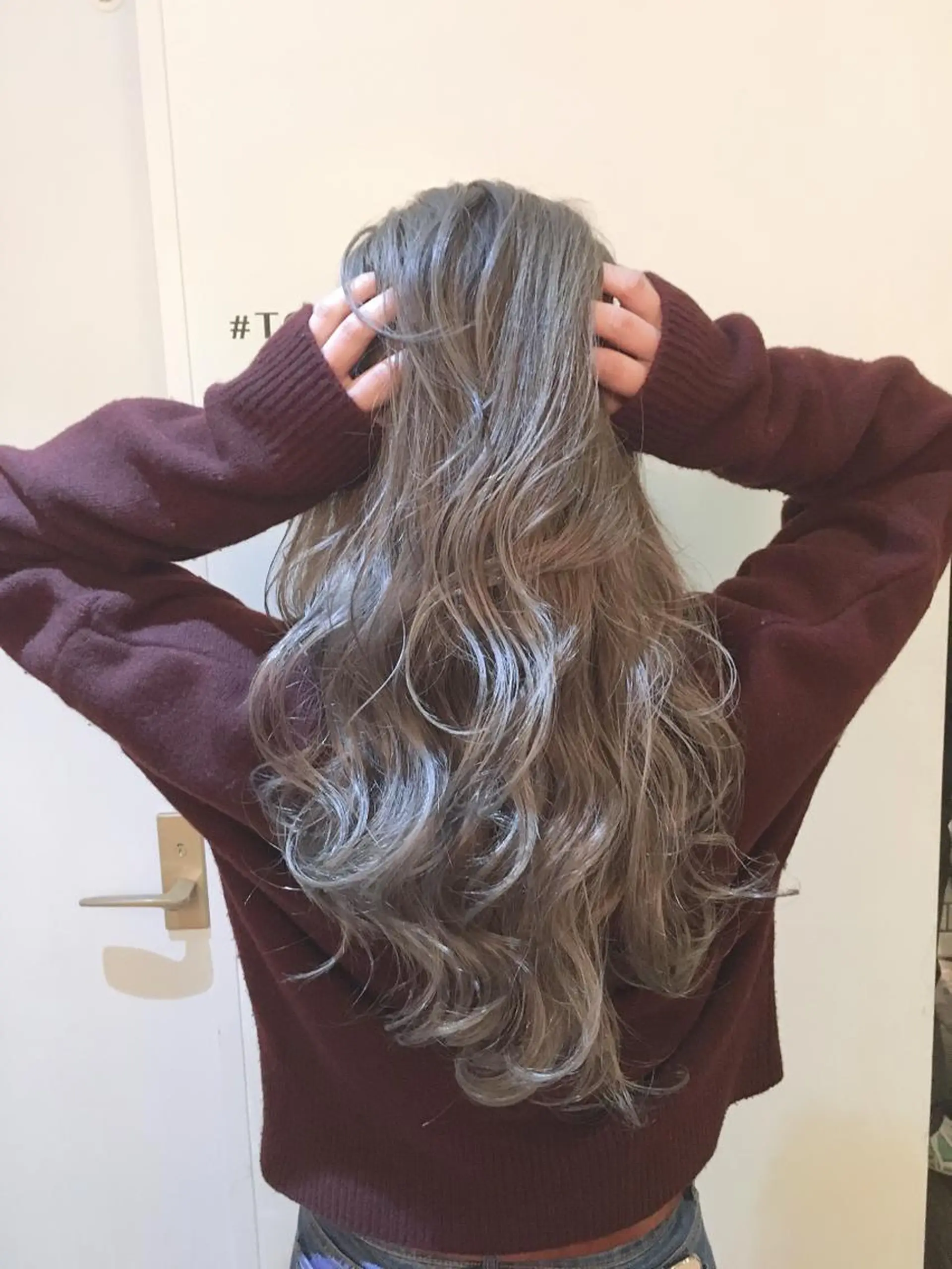 セミロング カラー ショートボブ アディクシーカラー ベージュカラー ブリーチ ブルーカラー メンズツイスパ ショートフクヤマシンのヘアスタイル