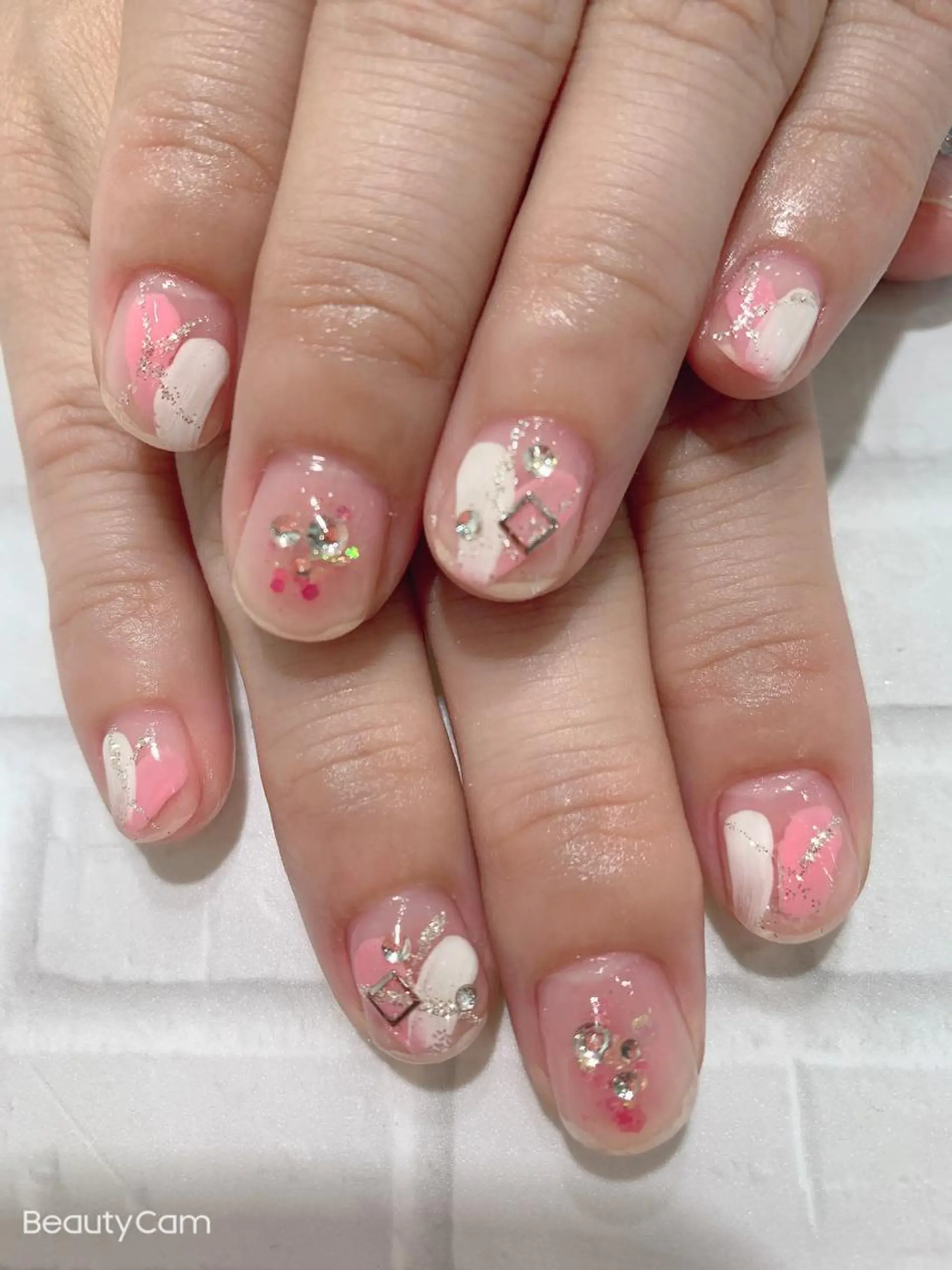 ネイル グラマラス ／アンジェアイのマツエク・マツパデザイン