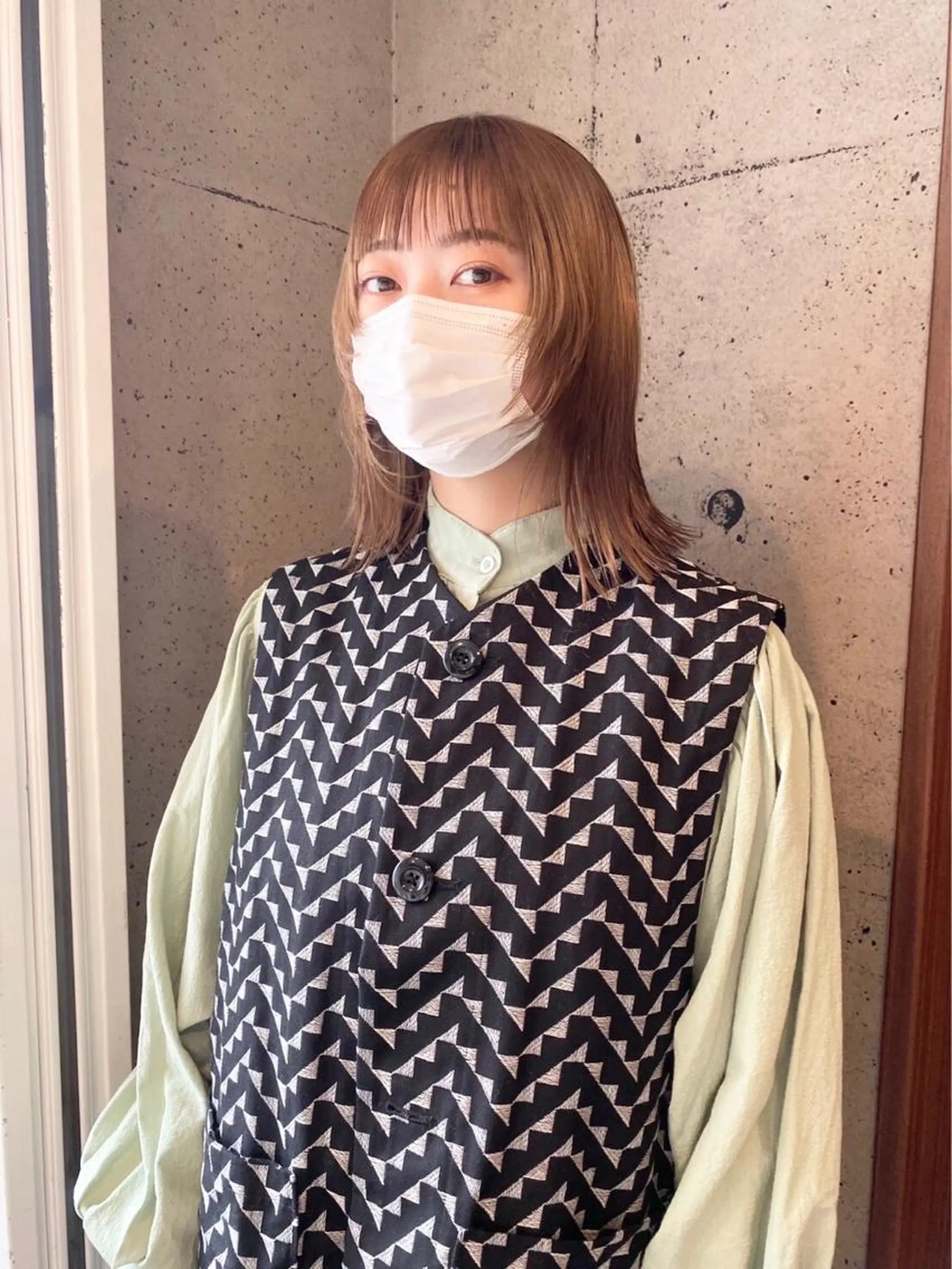 ミディアム mayu ○のヘアスタイル