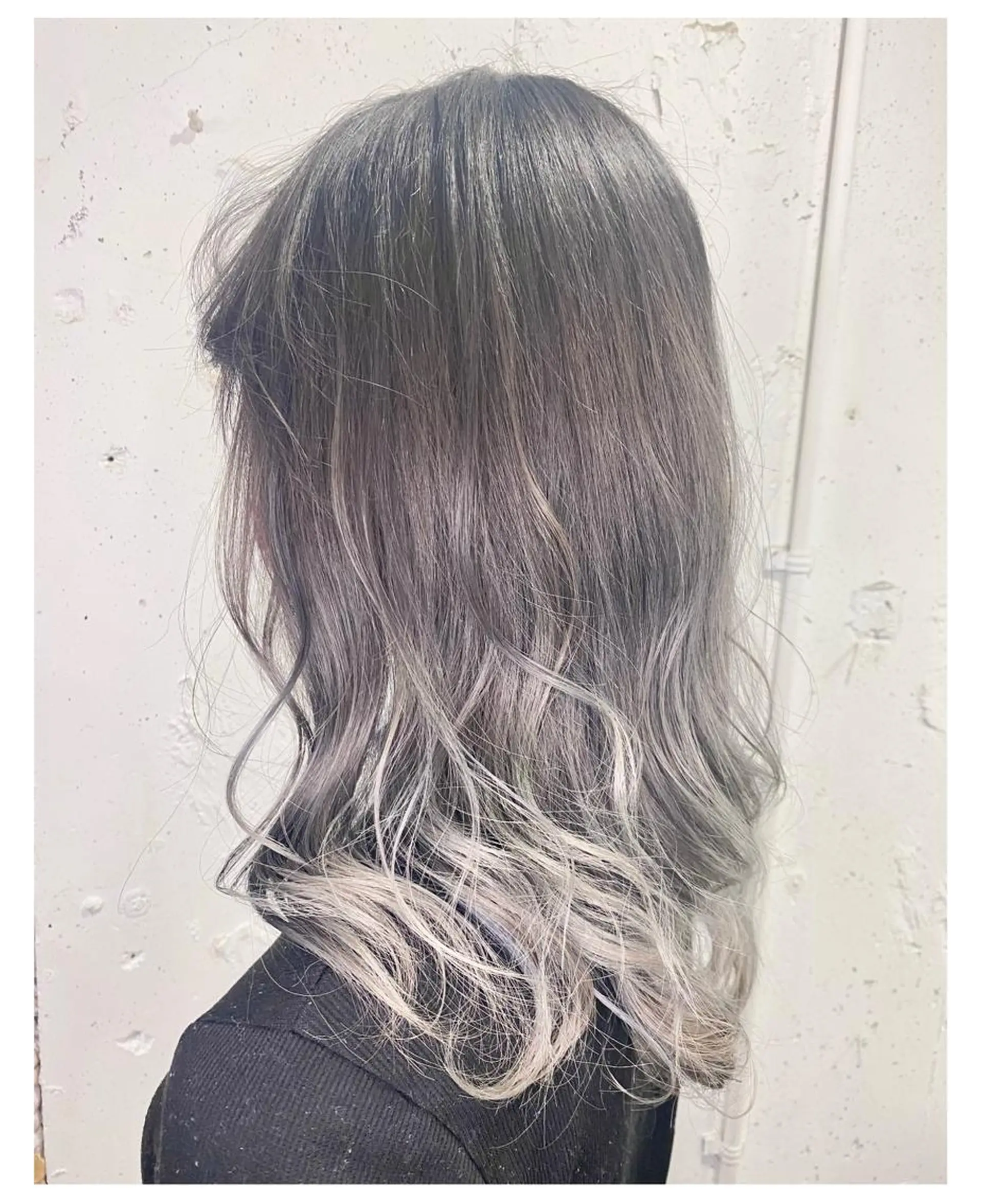 カラー GARU-ガル-所属・TSUNO🦖 派手髪/オタク美容師のヘアスタイル