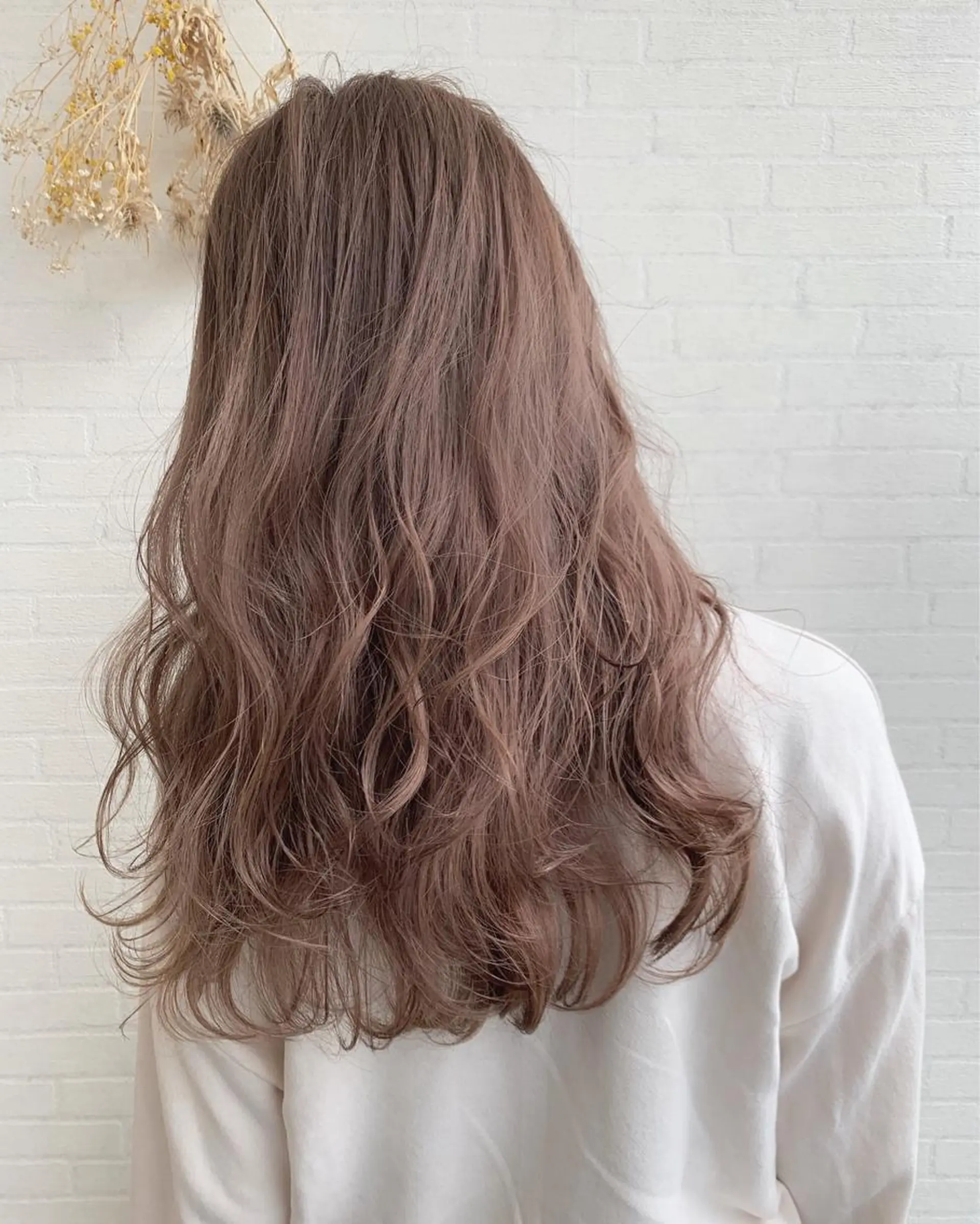 ロング カラー 立川 奈那子のヘアスタイル