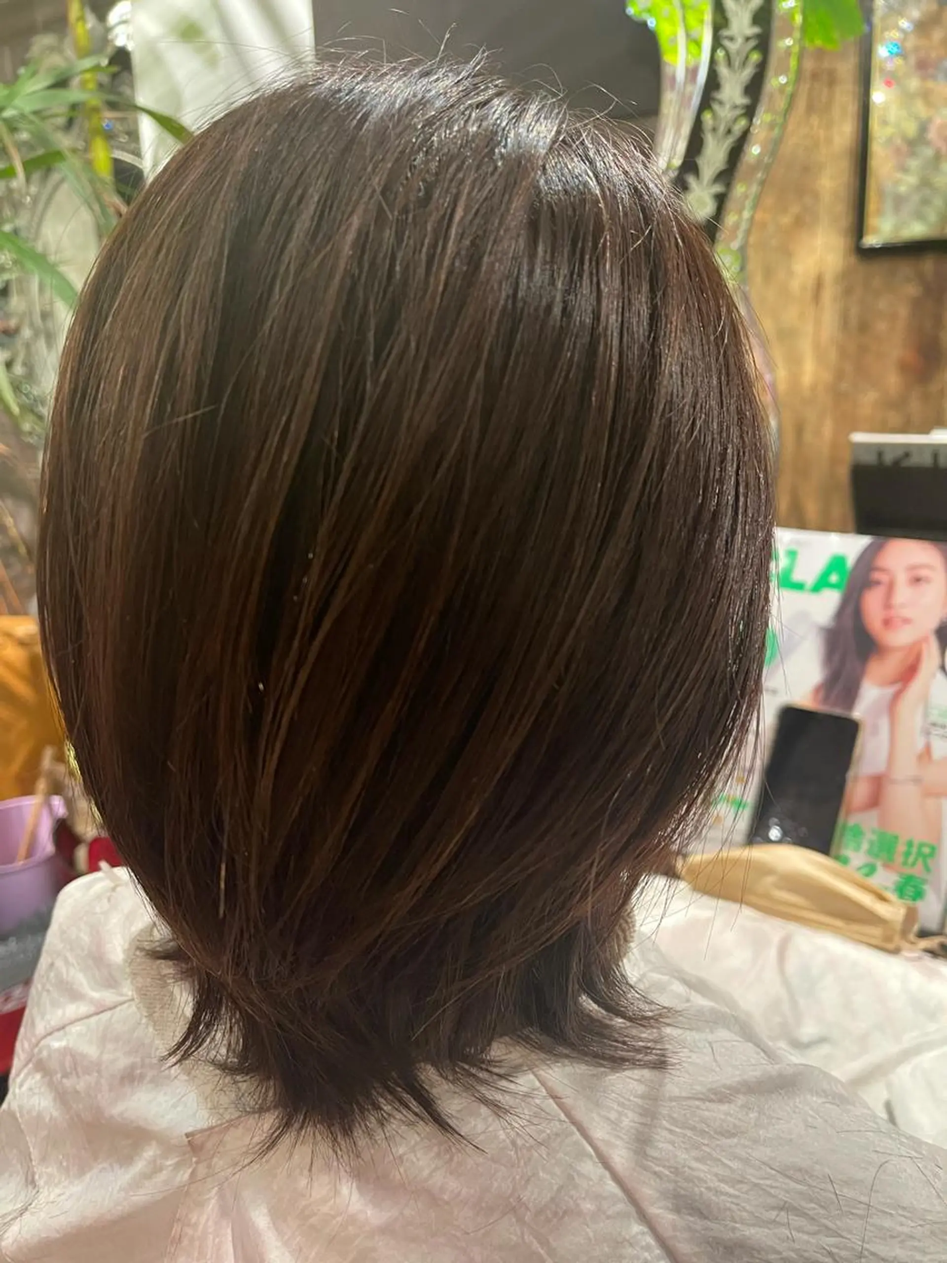 ショート ハイライト ヘアカラー アフィロス所属・五十嵐 舞のヘアスタイル