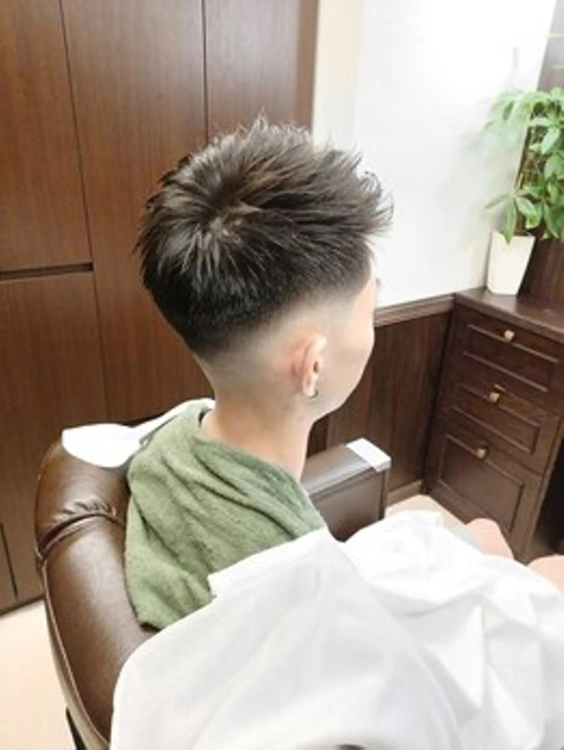 ショート メンズ BARBER 　STAG所属・BARBERSTAG 上拂恭平のヘアスタイル