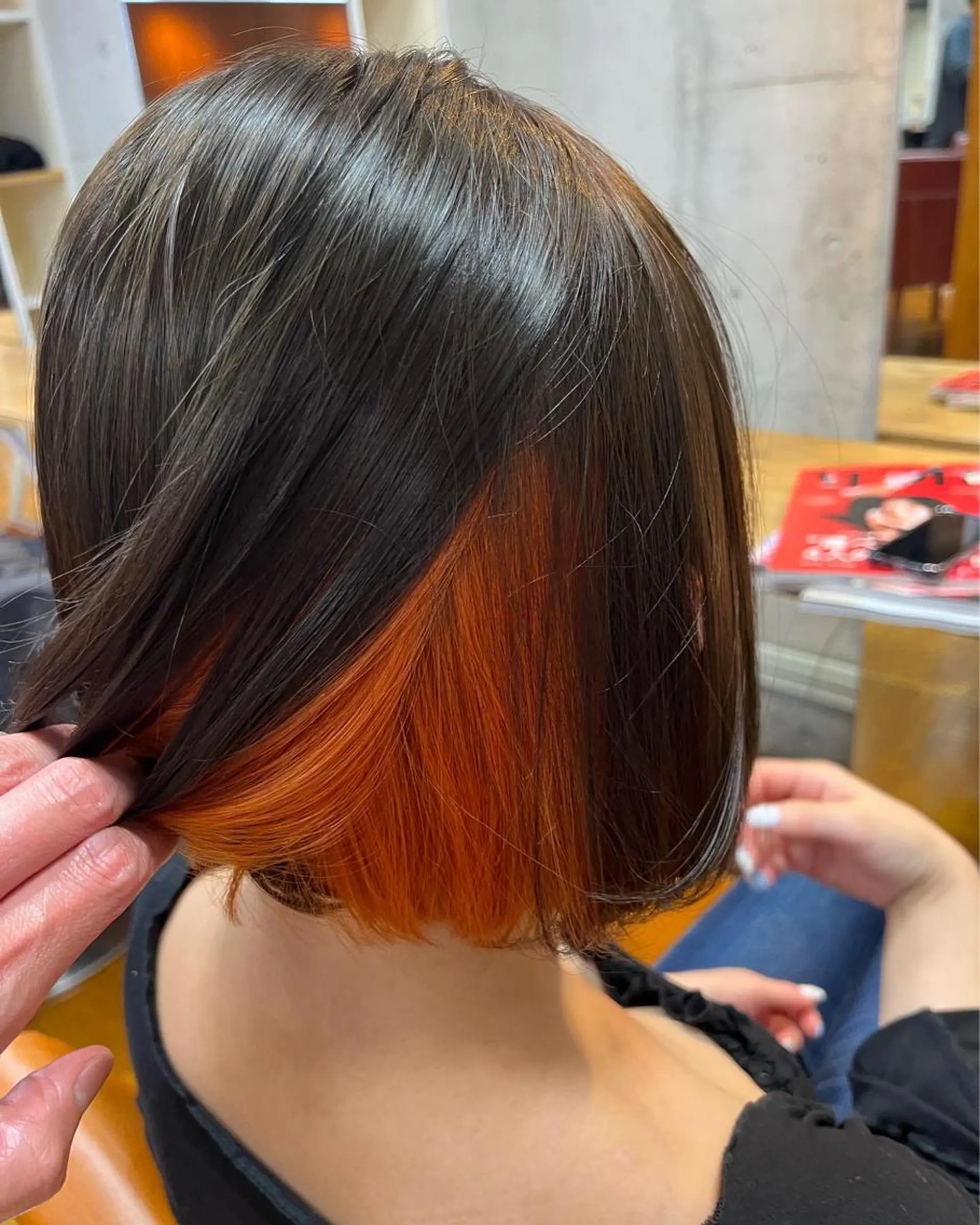 ショート カラー インナーカラー オレンジ 髪質改善 🐶とっくんのヘアスタイル