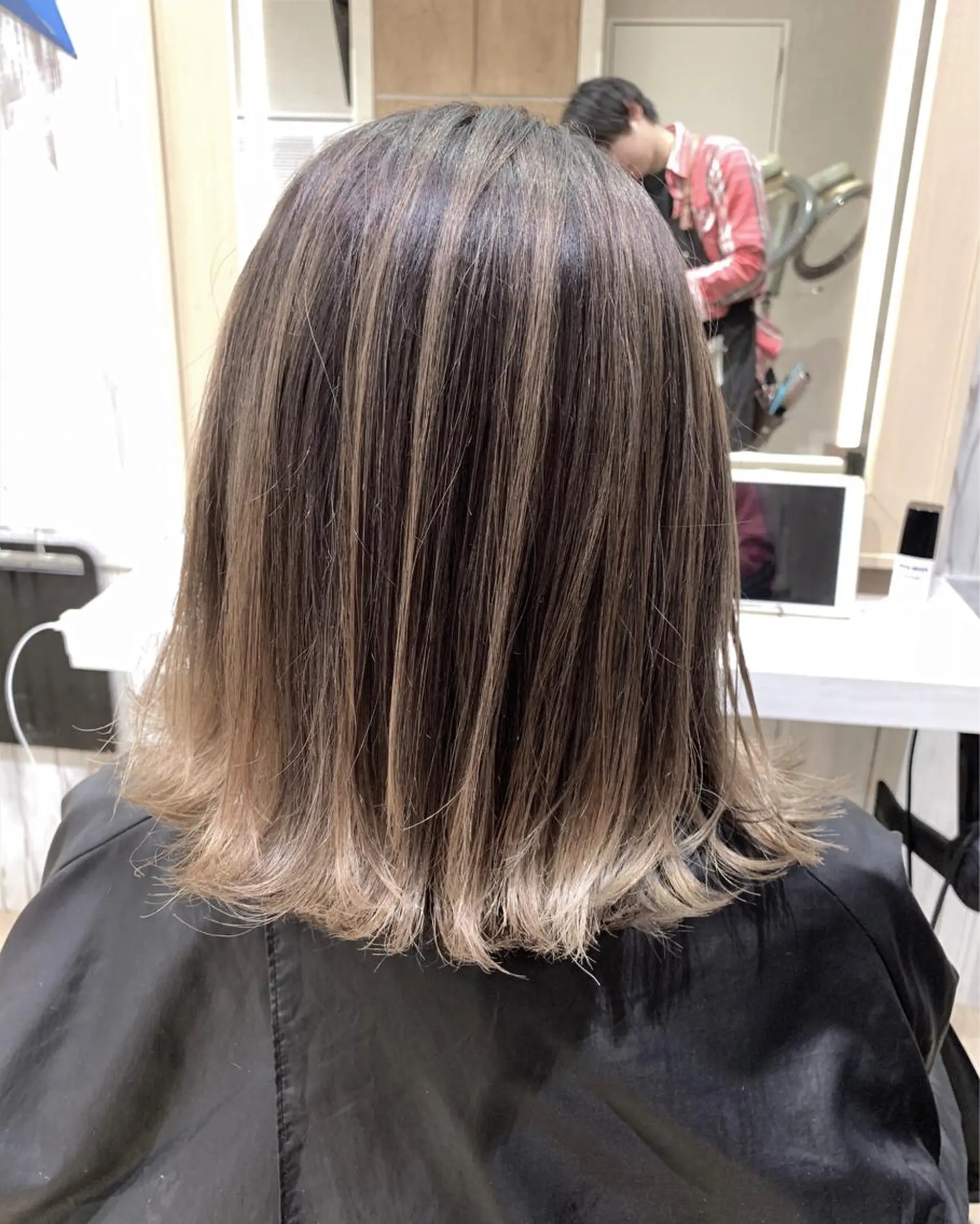 ミディアム カラー LUSTRE クロサワのヘアスタイル