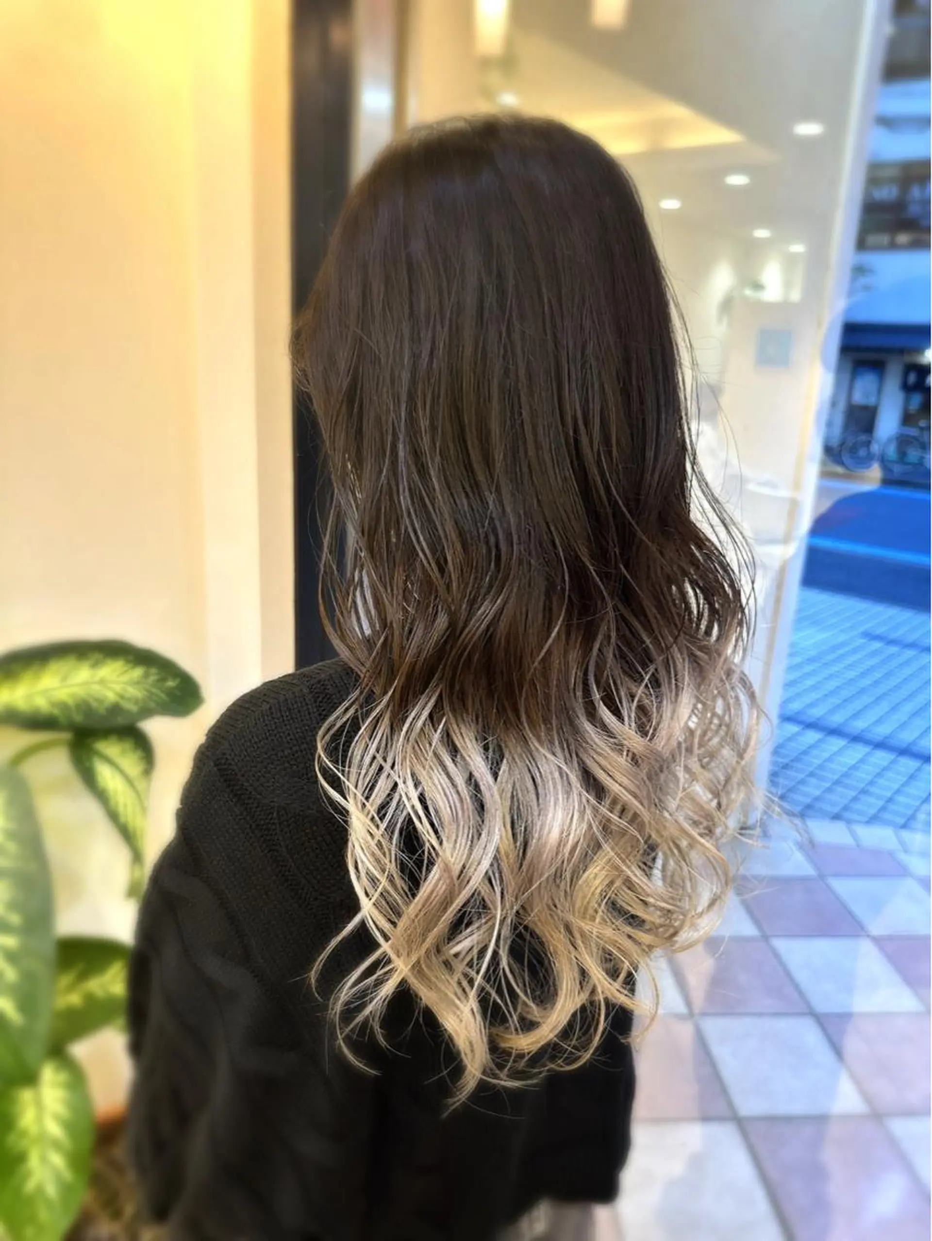 ロング カラー グラデーションカラー 小顔レイヤー💗 木村実樹のヘアスタイル