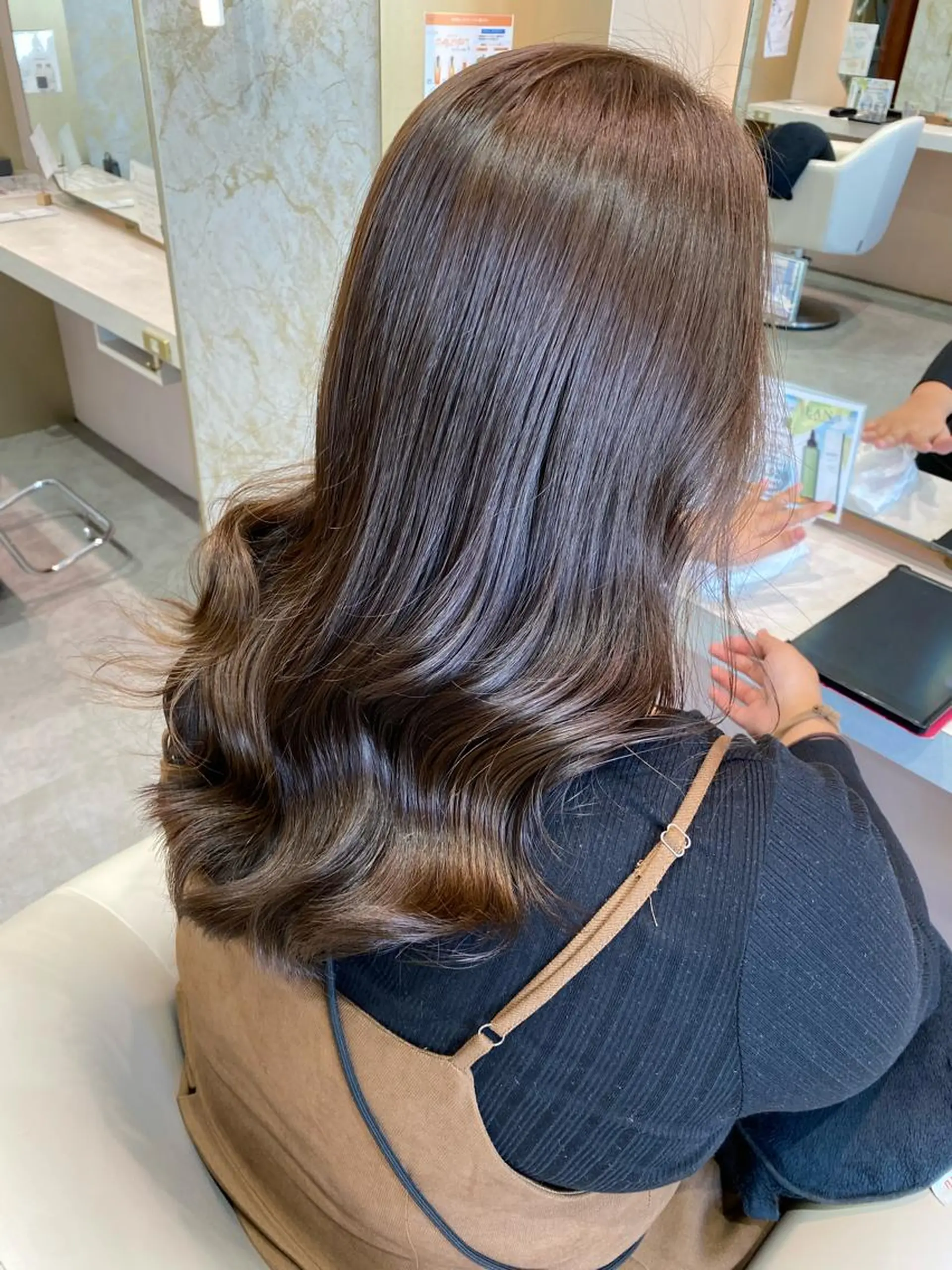 セミロング カラー 店長/mao/ 前髪/顔周りカットのヘアスタイル