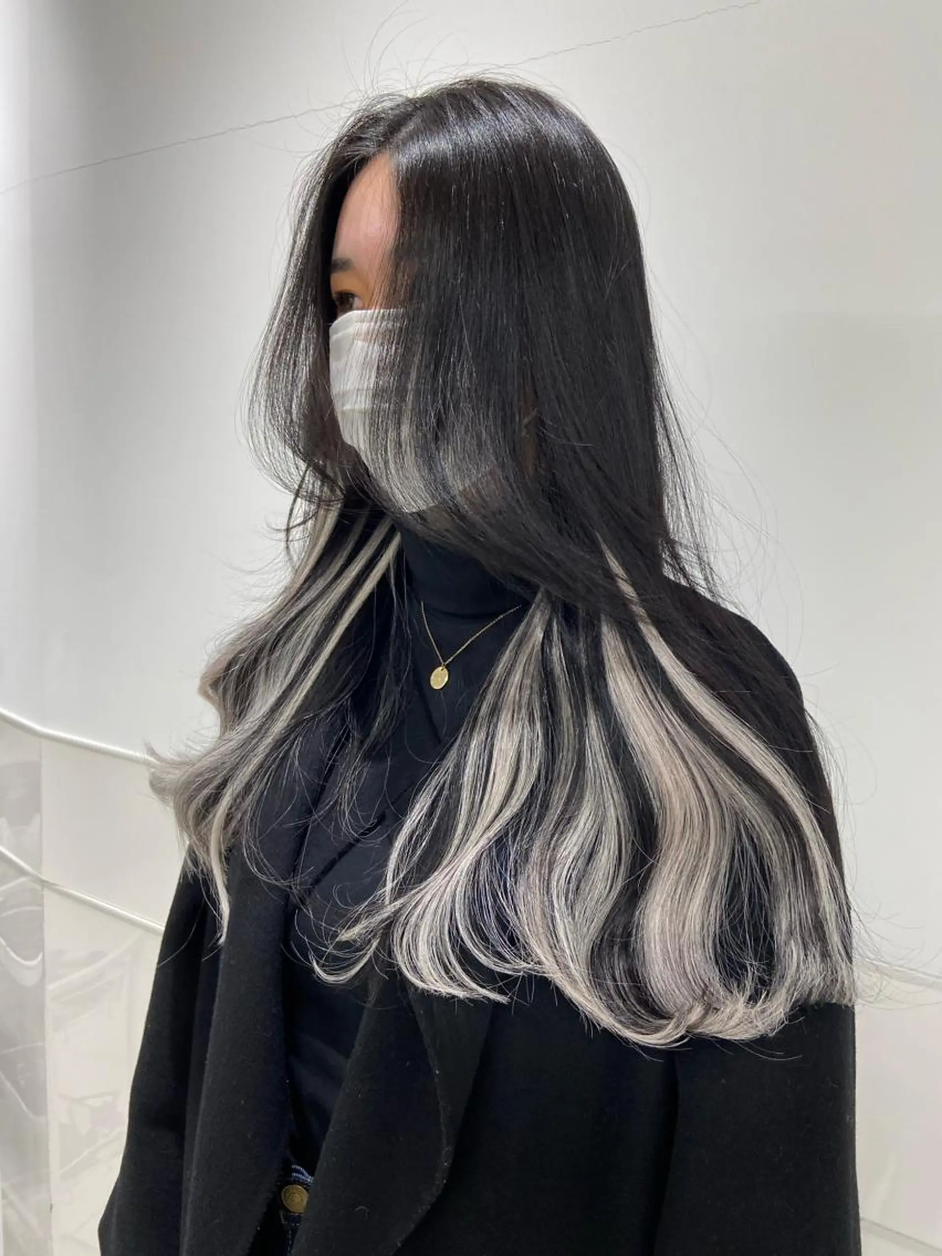 ロング カラー Amelie yunのヘアスタイル