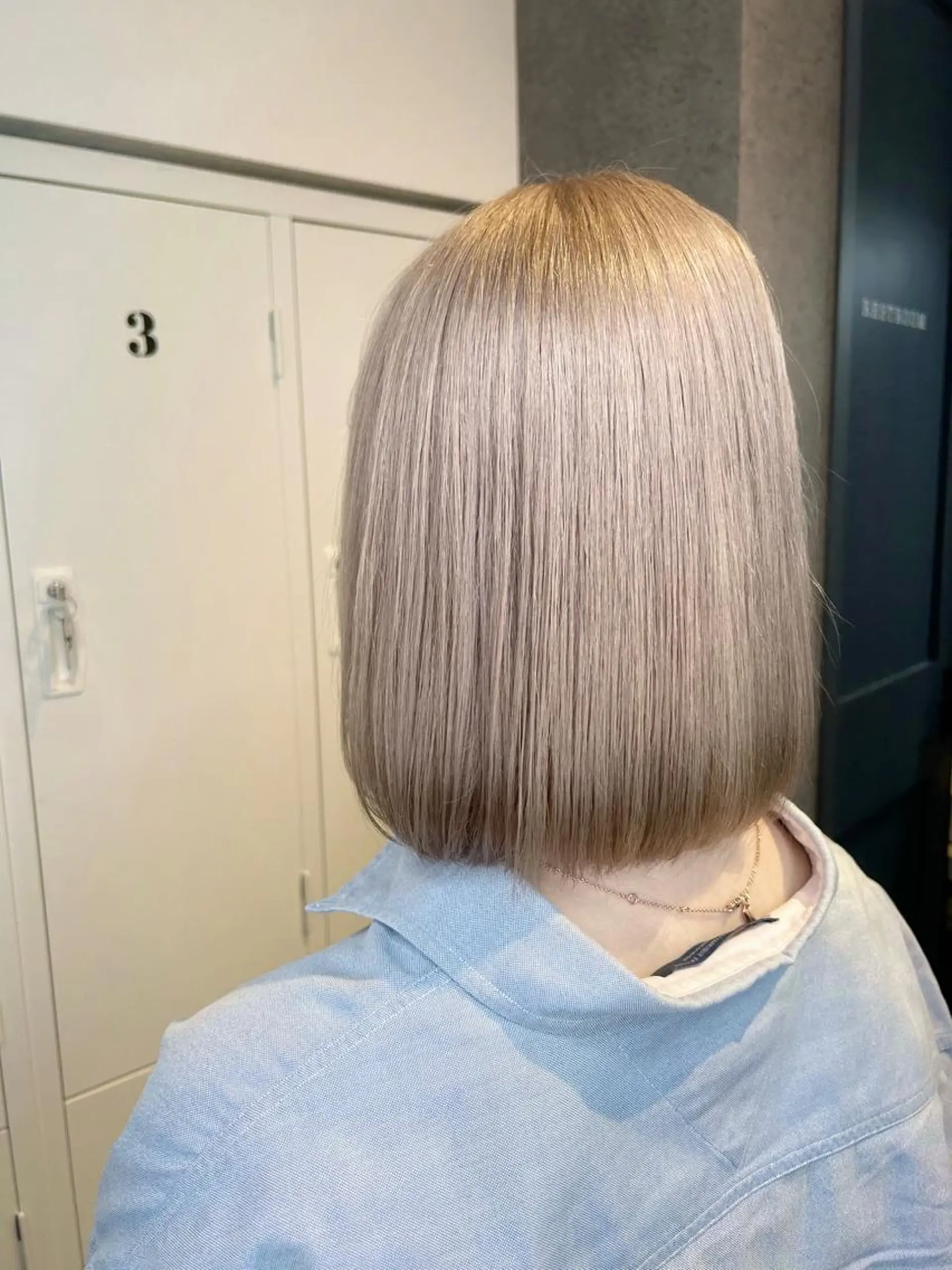 ショート カラー ベージュカラー ブリーチ ミルクティーベージュ ホワイトミルクティーベージュ ENA💗NEXT /ハイトーンエクステのヘアスタイル