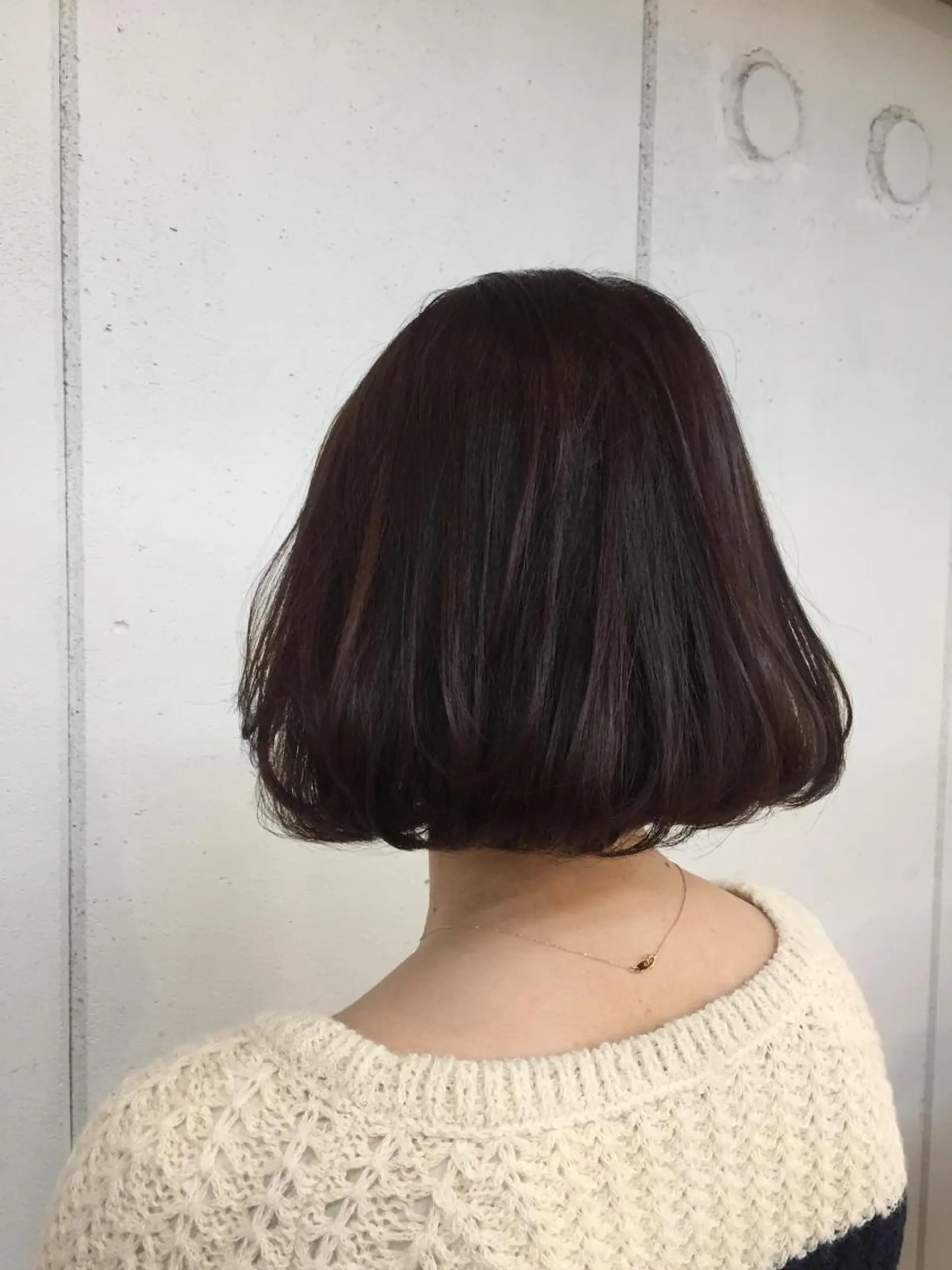 ミディアム アルファ シェリのヘアスタイル