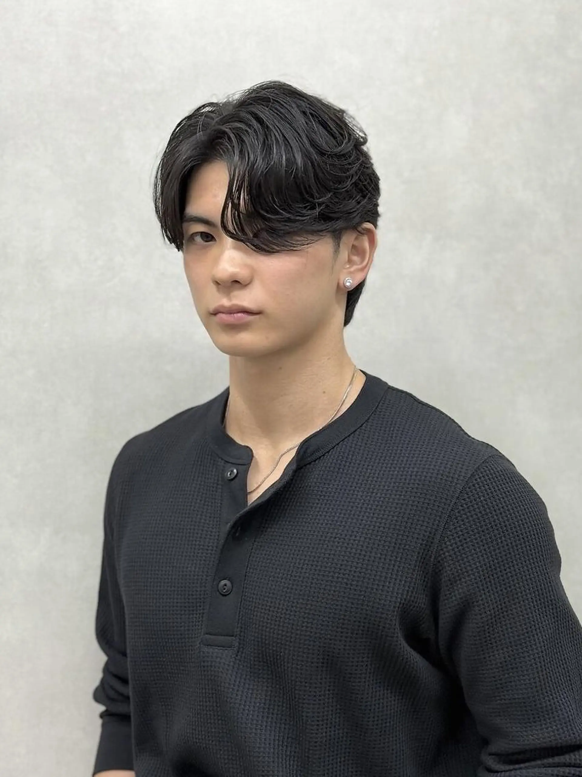 ショート メンズ ダウンパーマ フェザーパーマ カルマパーマ メンズ韓国風 マッシュ カット パーマ ROW 札幌のヘアスタイル