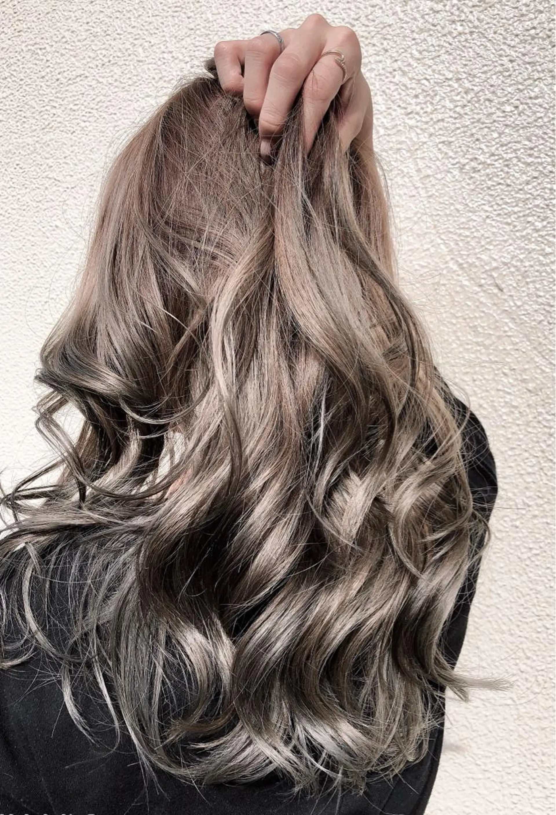 ロング カラー グラデーションカラー グレージュ カット ヘアカラー パーマ トリートメント 大山 亮　　【髪質改善】のヘアスタイル