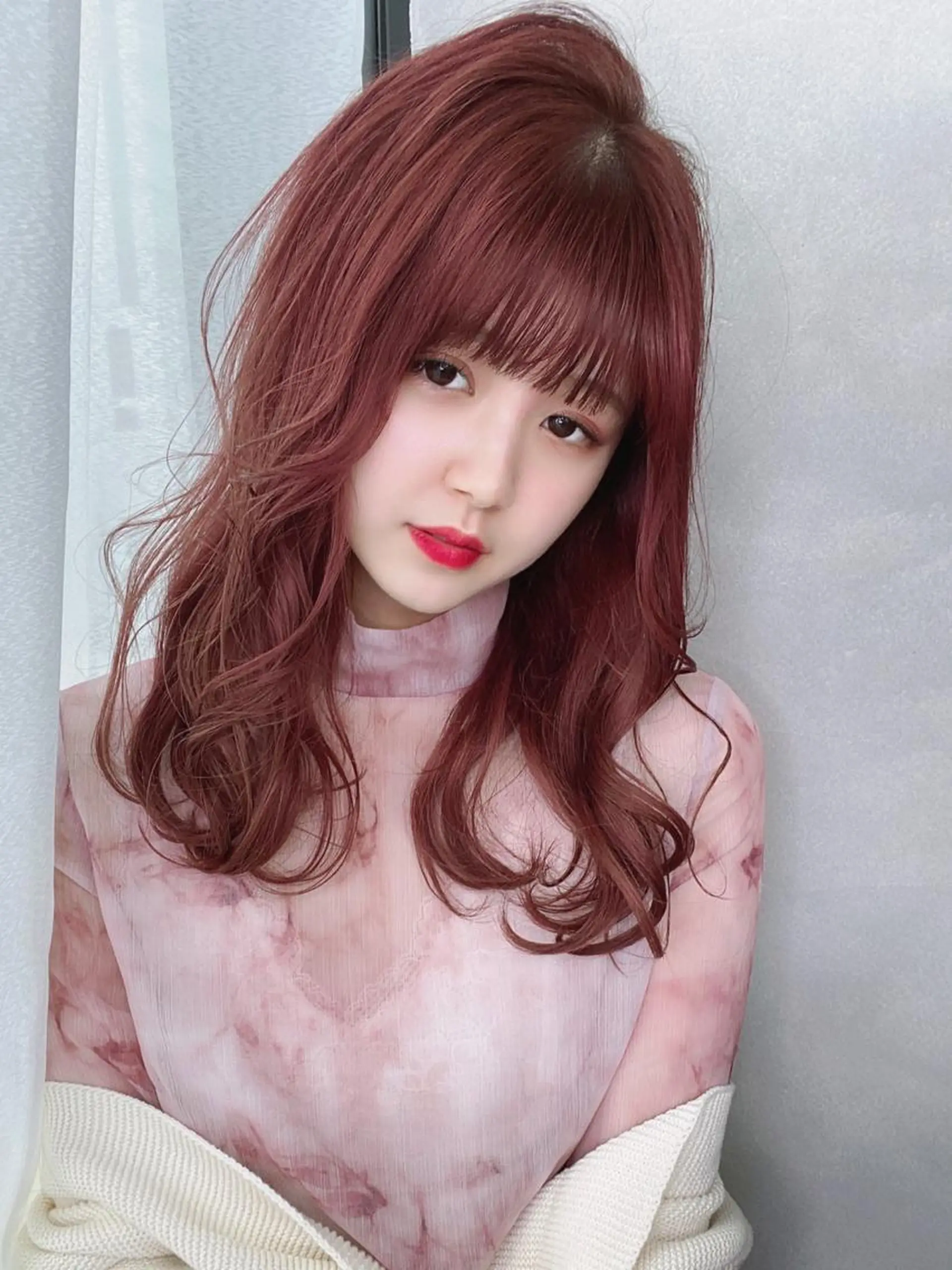 セミロング カラー ヘアアレンジ ショートボブ 編み込みエクステ シールエクステ セミロングパーマ バレイヤージュ LAVENDIA 初音のヘアスタイル